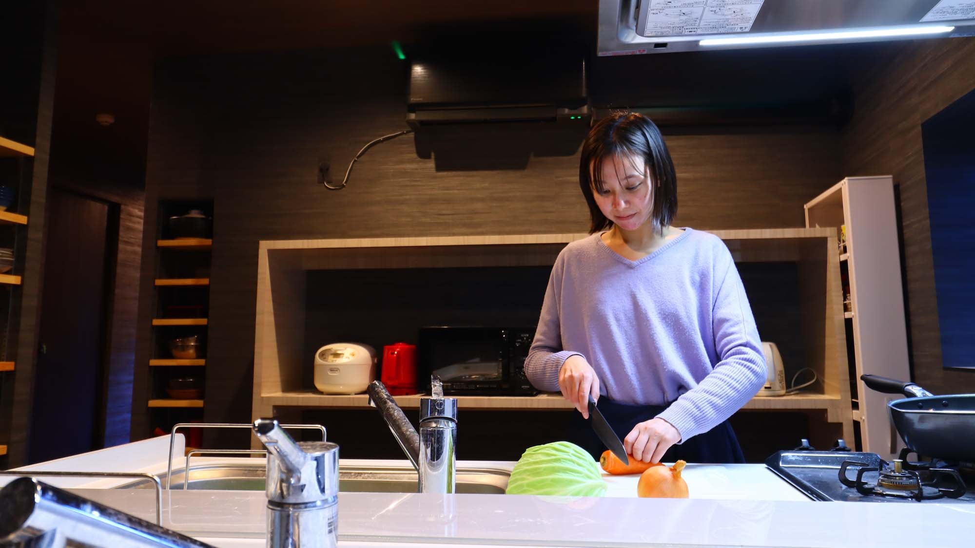 东寺的魅力之一就是可以自己做饭。请购买当地的食材，尽情享受吧。
