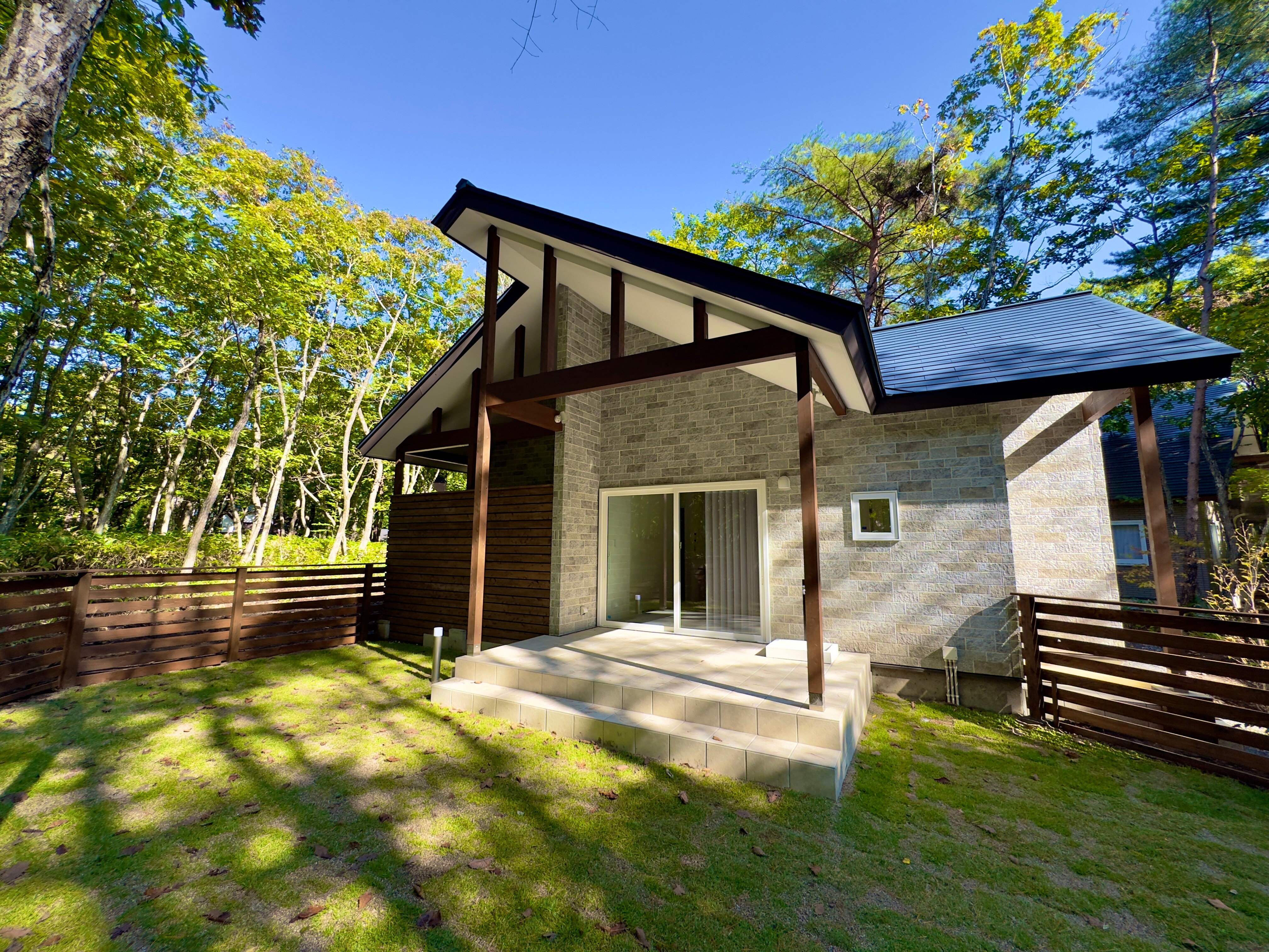 Rental Villa X (exterior)