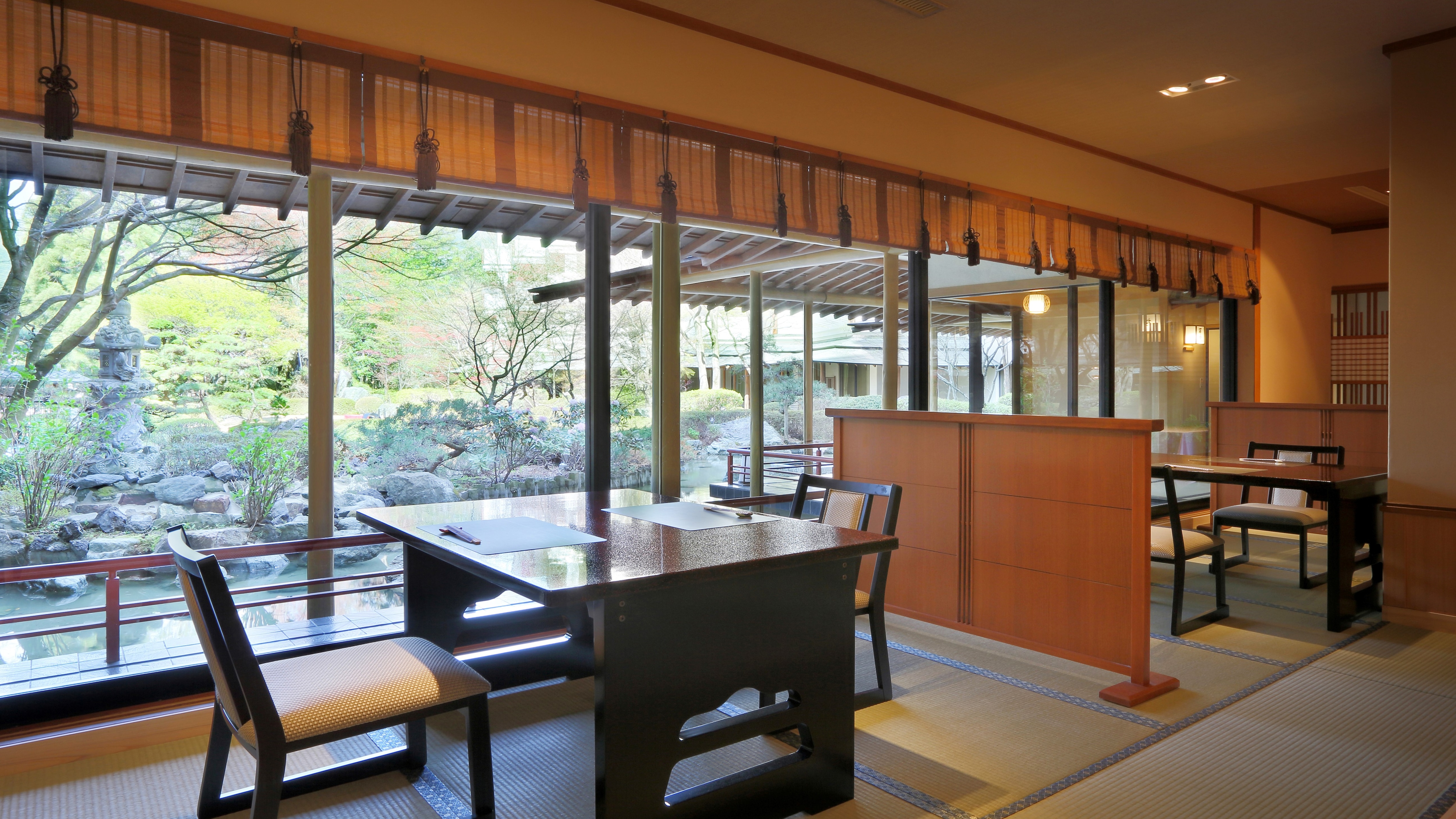 料亭「山科」　半個室一例