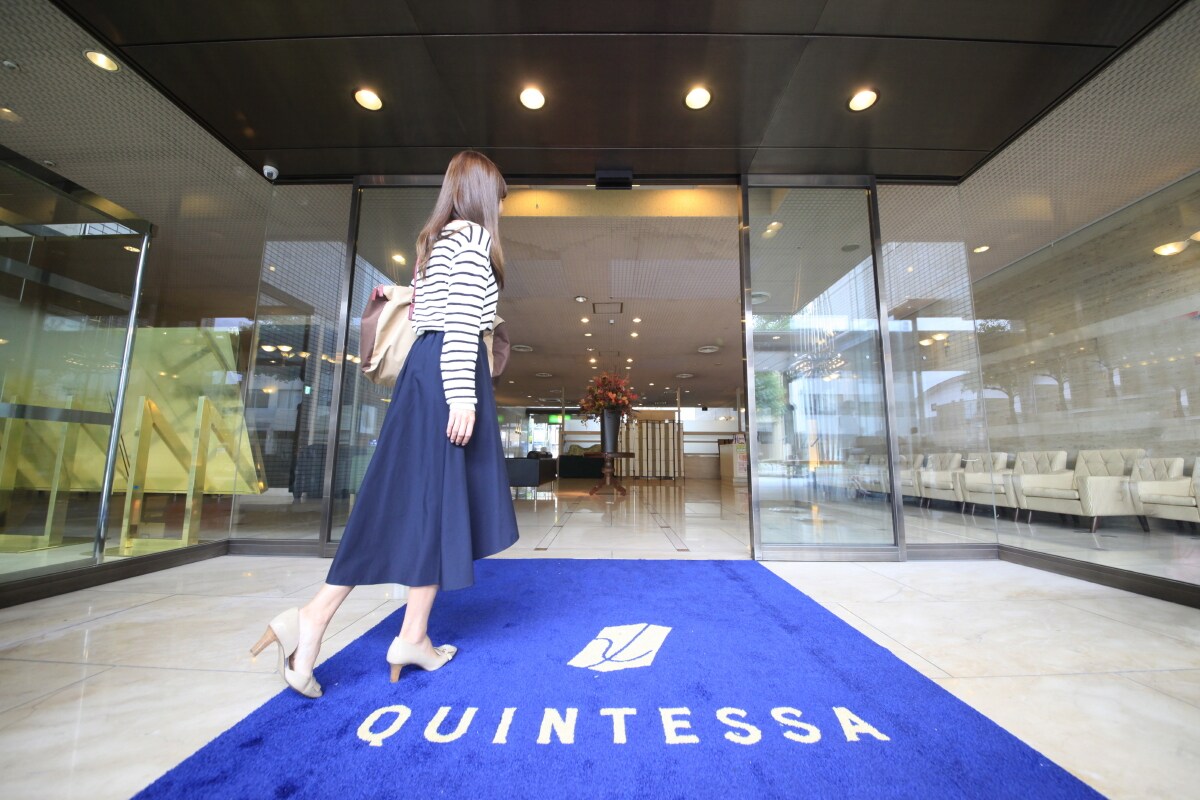 ทางเข้าโรงแรม