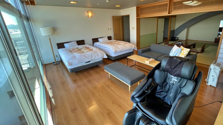 [Room] Kamome Special Japanese-Western Room with Hot Spring