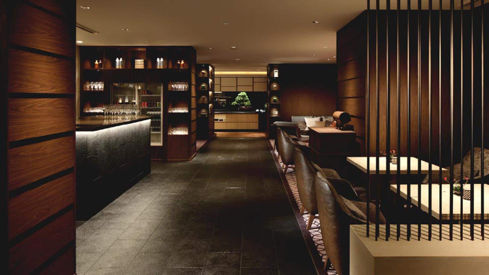 Club Lounge Hanaya (Grand Prince Hotel Takanawa 1F)