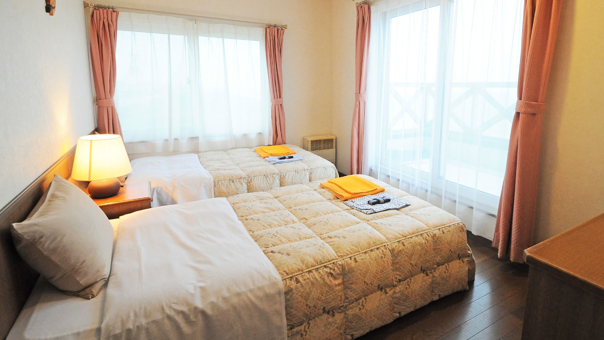 [Sea side twin room]