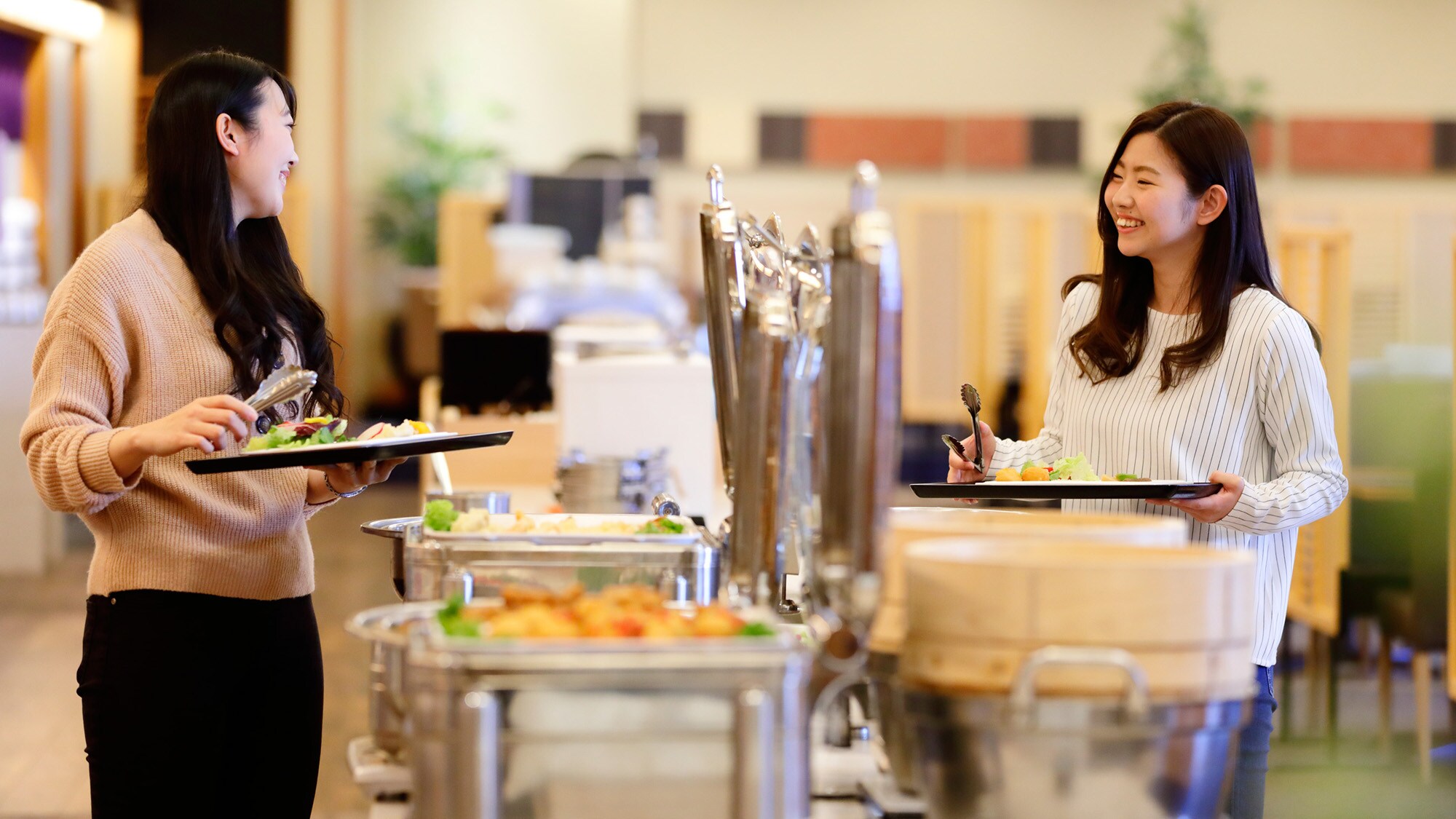 ◆ Midori Midori Kawaryo's buffet, turban shells and steaks are also baked.
