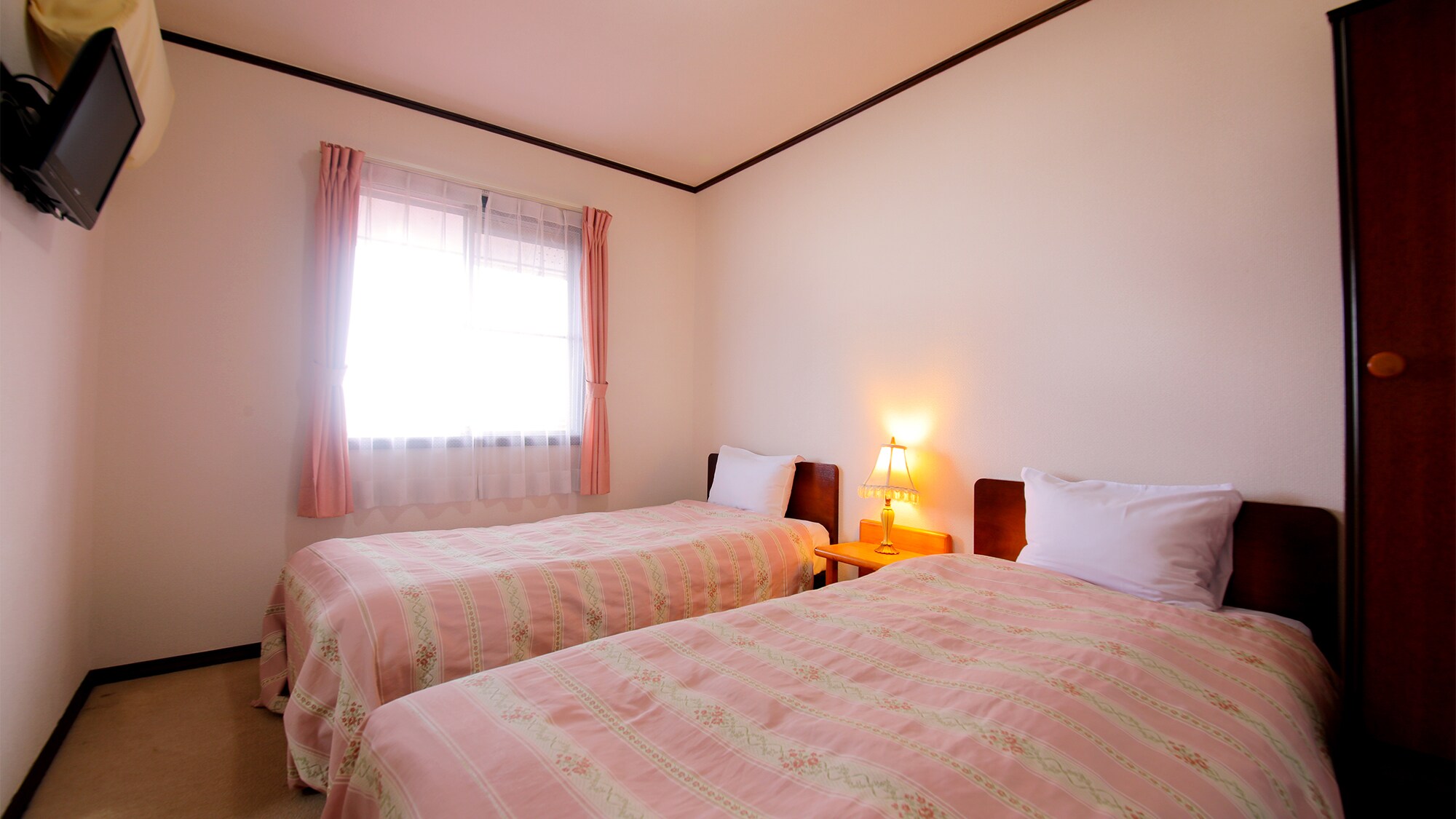 Room (Japanese and Western annex)