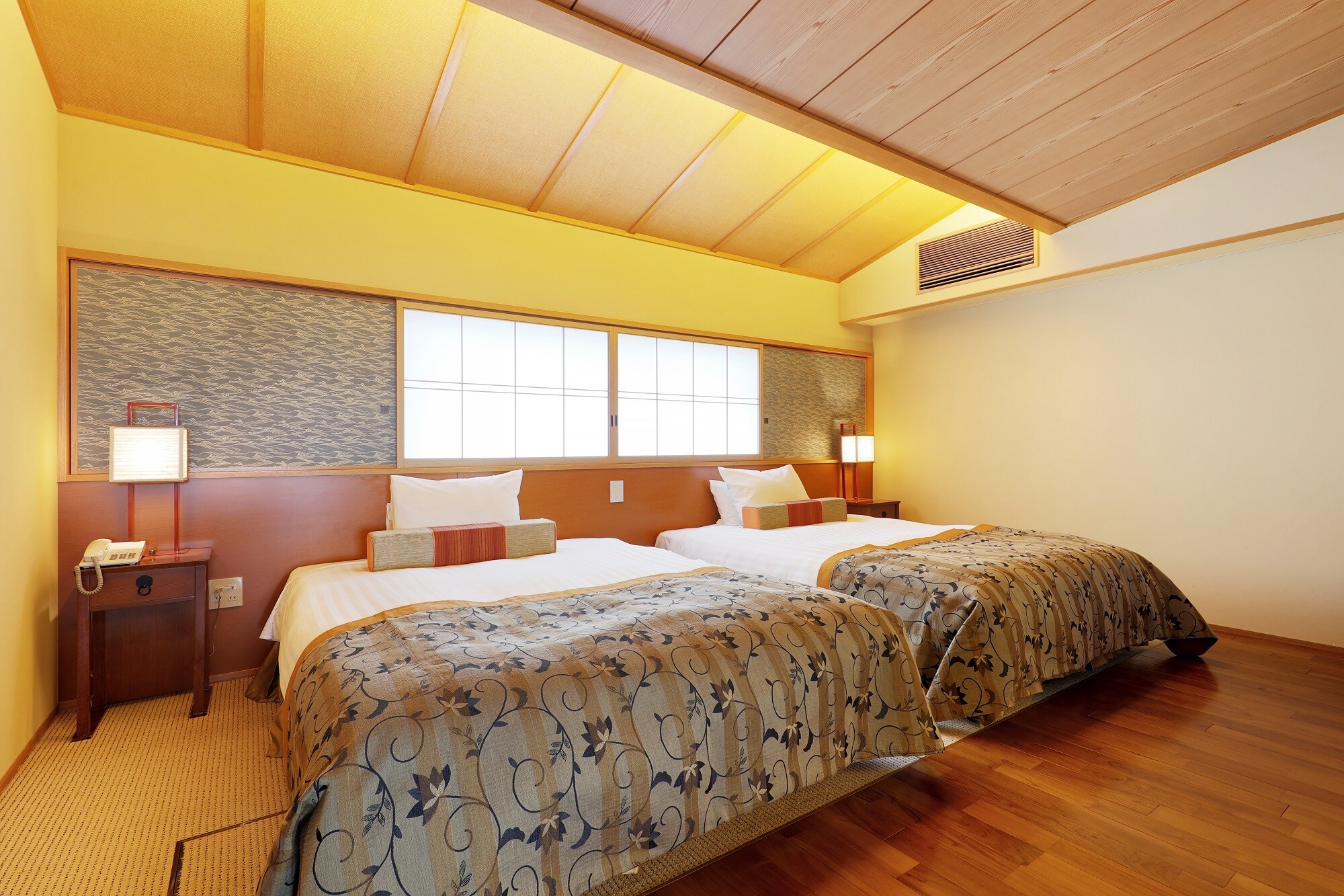 3rd floor Japanese-Western room with indoor hot spring bath "Shirakata"
