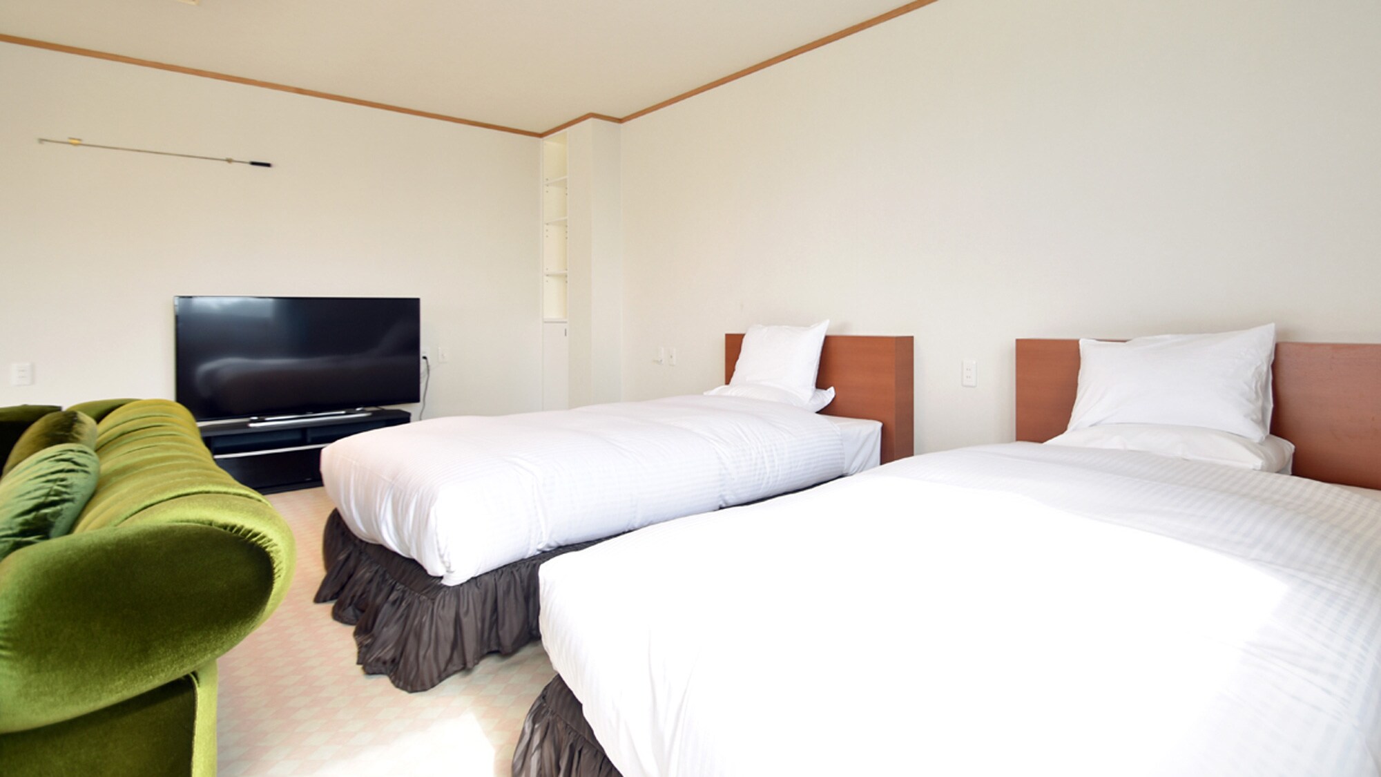 Fusaki Annex [Annex 2F Room] Guest room: 2 semi-double beds, plus a single bed and futon available for rental