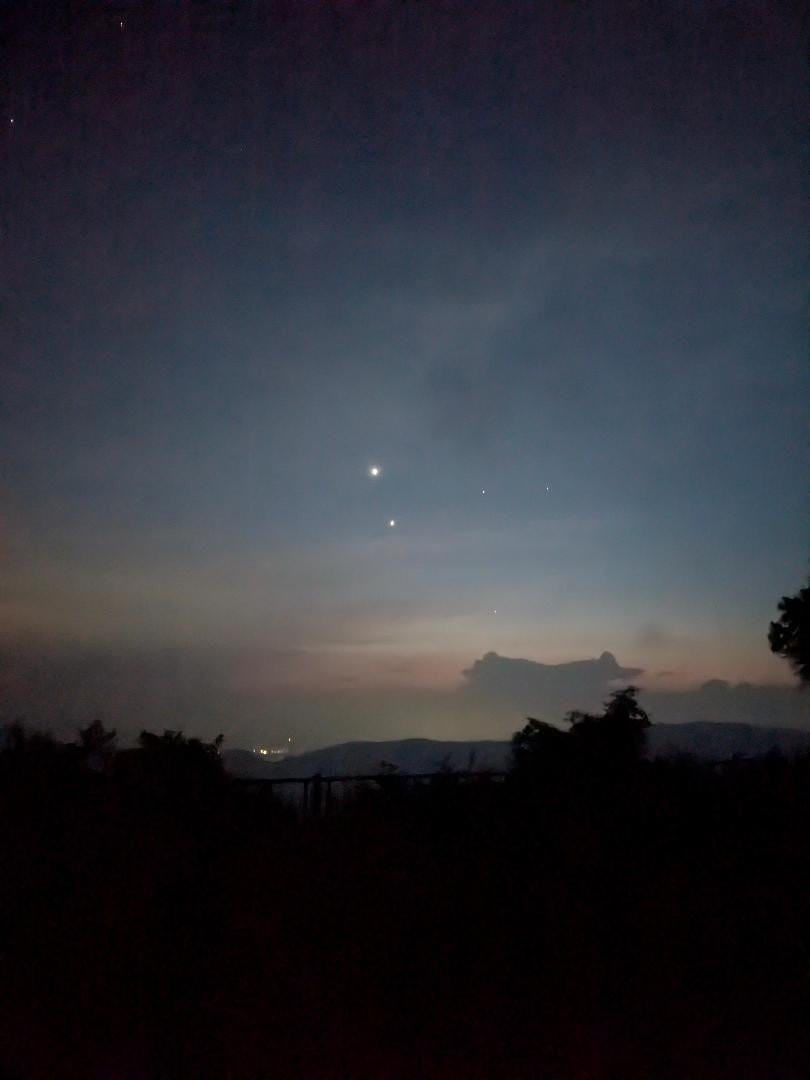PXL_20260613_111145050.NIGHT.jpg