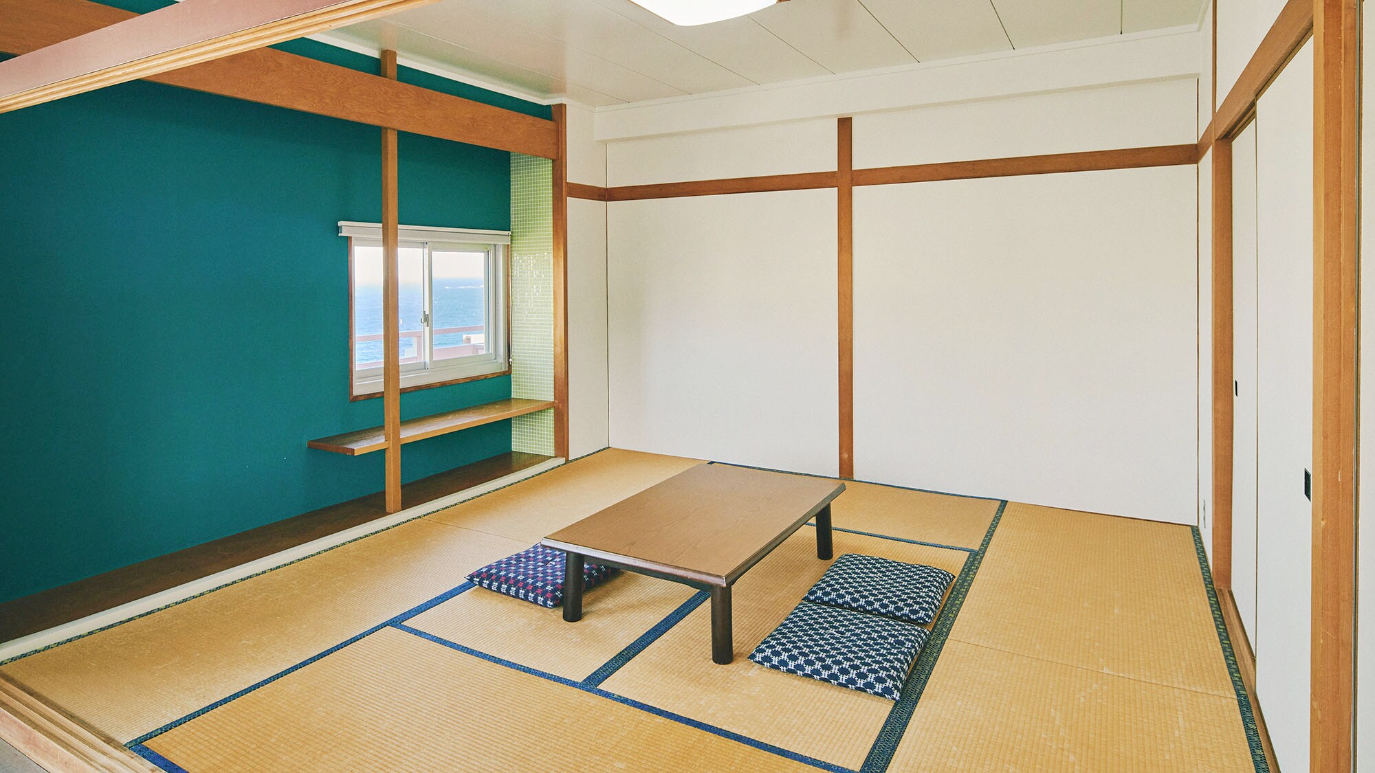 ・【海景公寓】寬敞的8榻榻米日式房間。您可以透過伸展雙腿或躺下來自由放鬆。