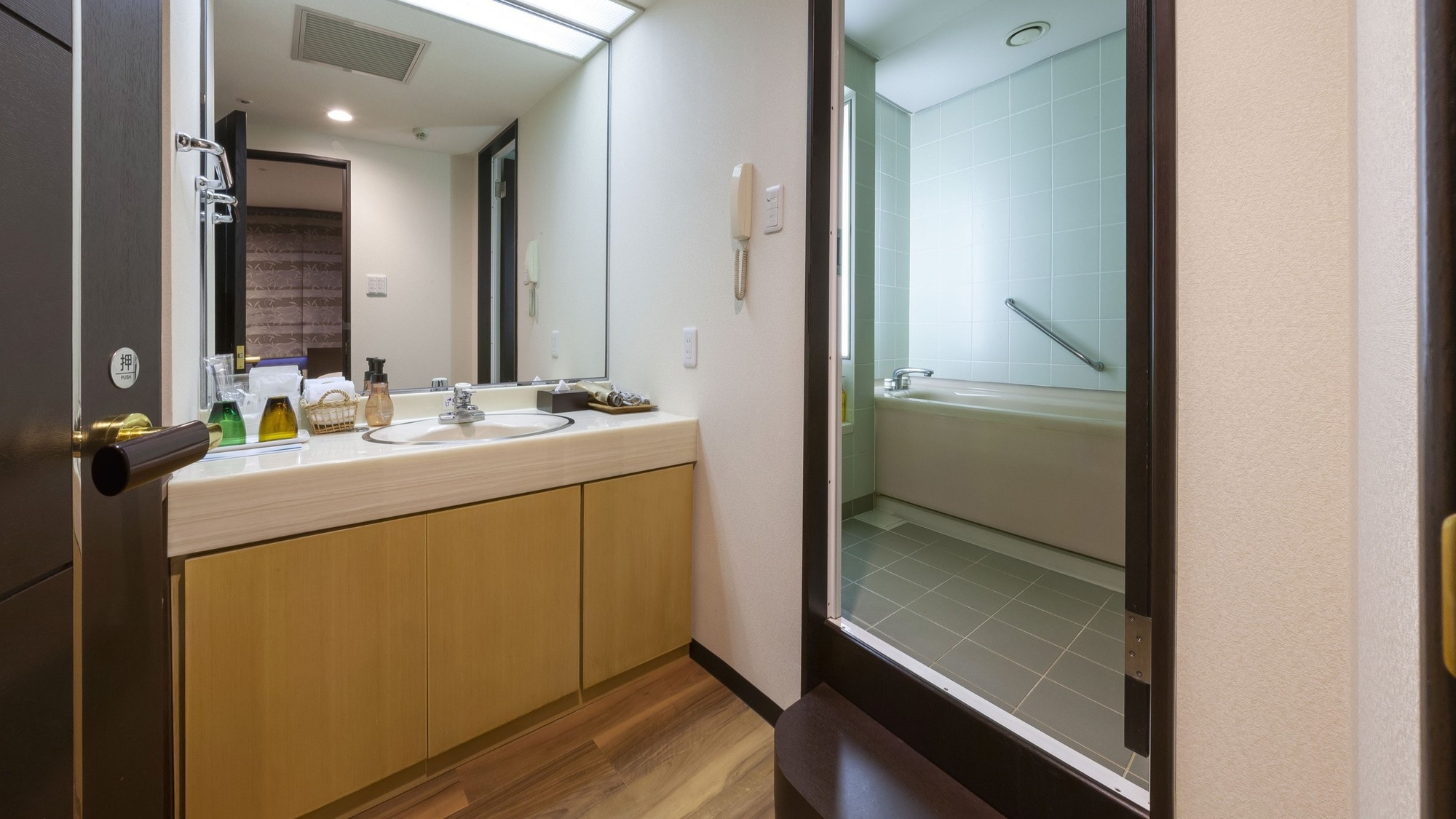 퀸 스위트룸 욕실