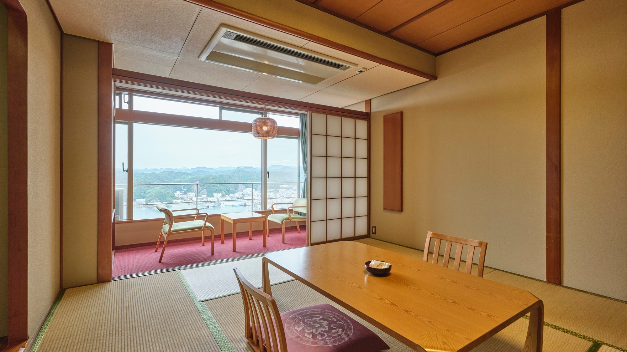 Kamar bergaya Jepang Yamagamikan (sisi Teluk Katsuura)