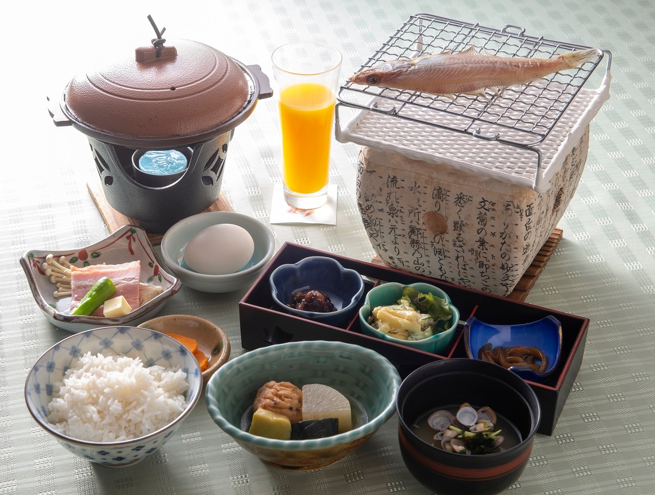 Japanese breakfast: at the restaurant. There is coffee service.