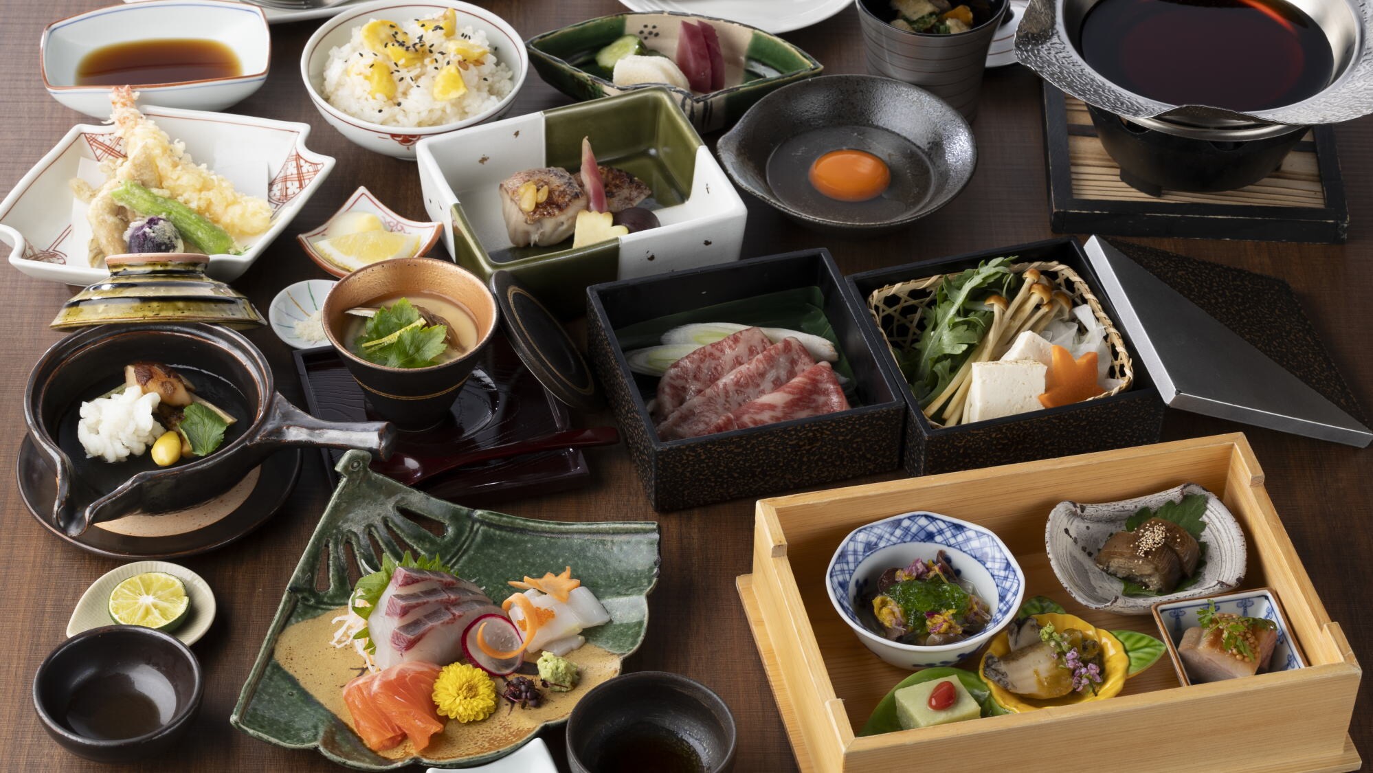 Autumn original Japanese cuisine *Image for illustration purposes