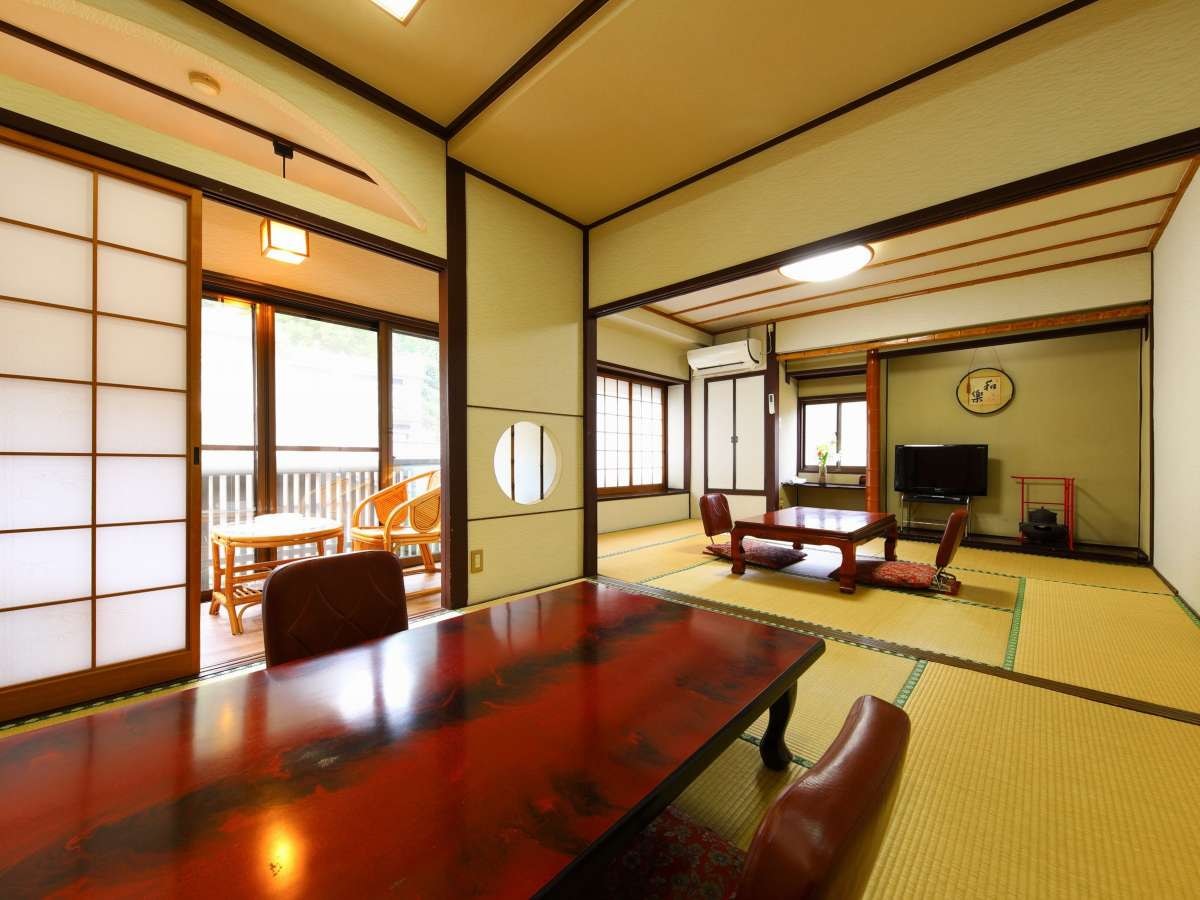 12 tatami Japanese-style room