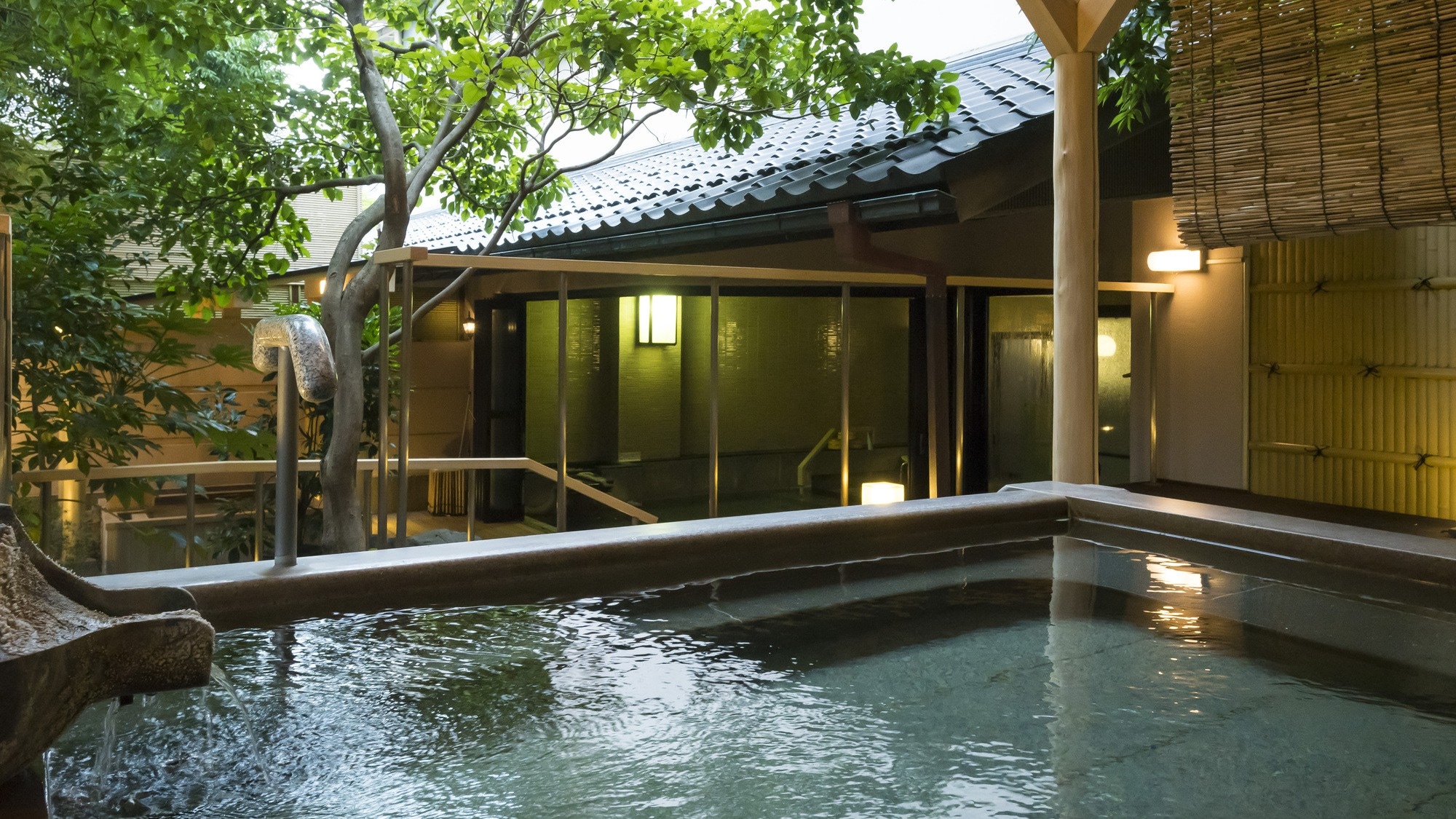 Open-air bath image