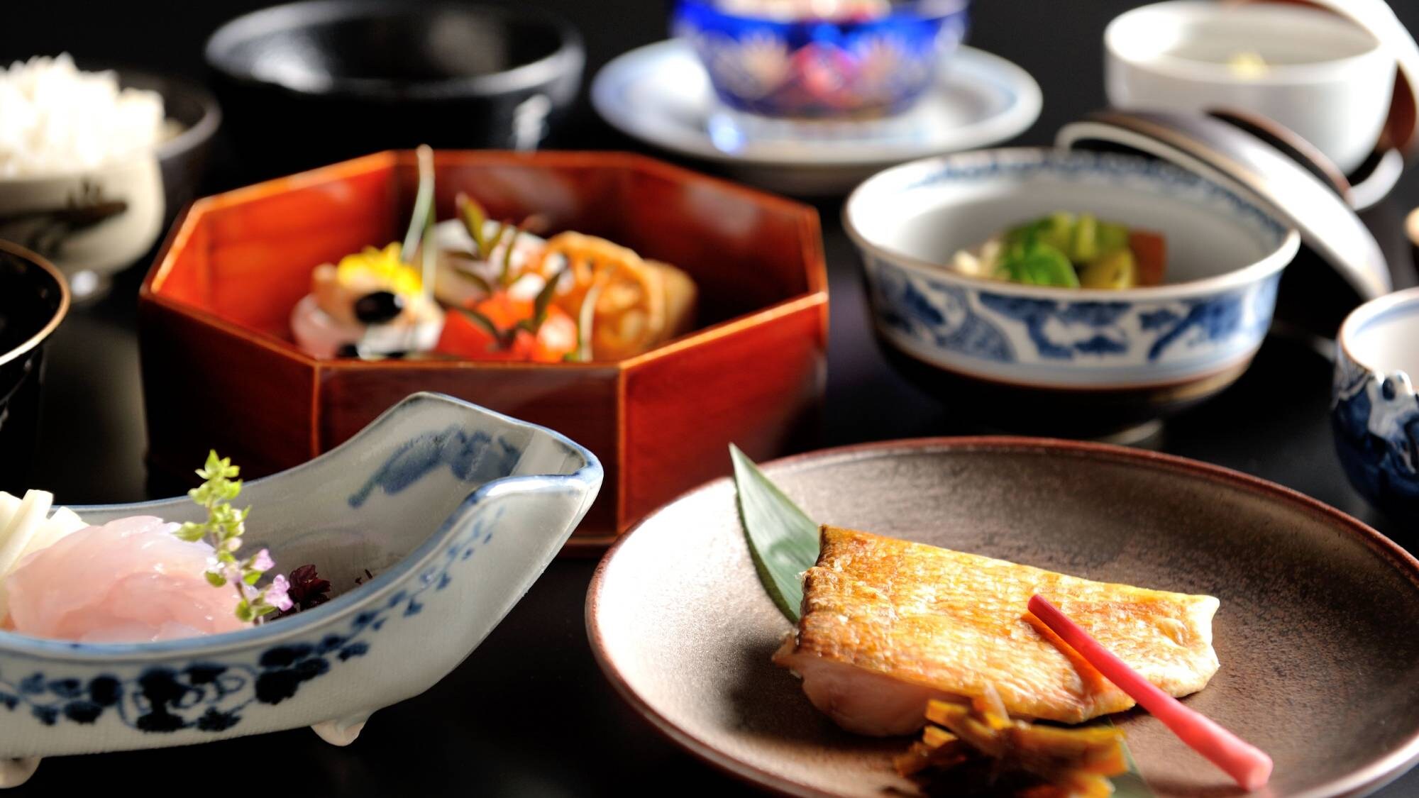 ◆Kyoto Kaiseki - Kocho -◆ Monthly changing kaiseki cuisine with Wakasa-yaki sea bass