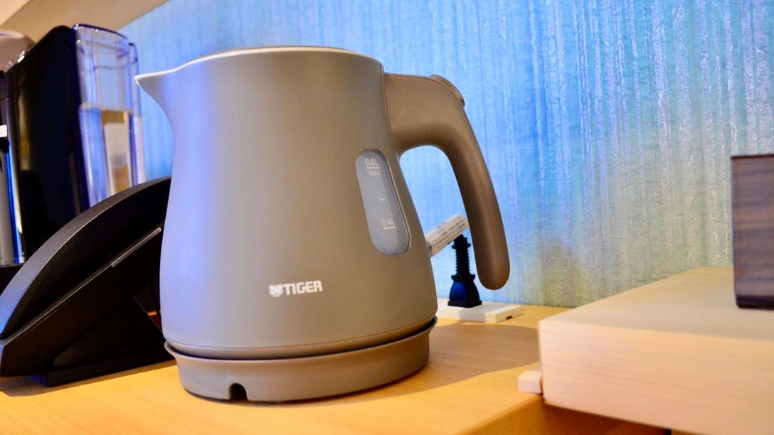 [All guest rooms] Hot water pot