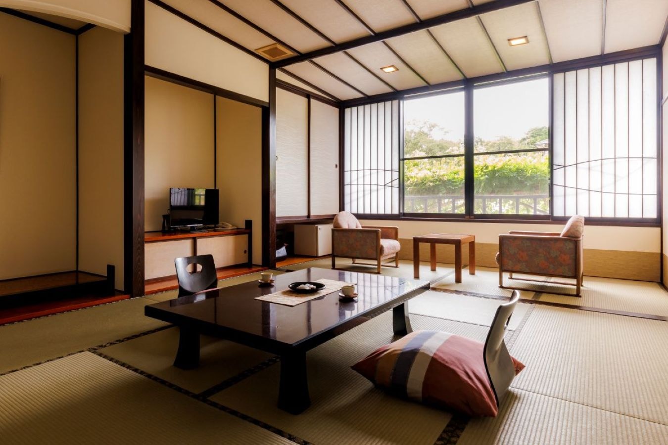Standard guest room