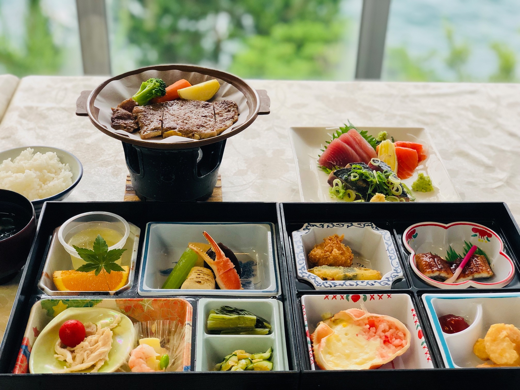 Comes with Shokado mini steak