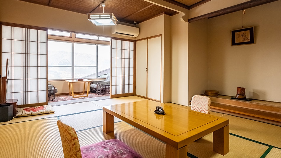 Japanese-style room with a great view (8-18 tatami mats)