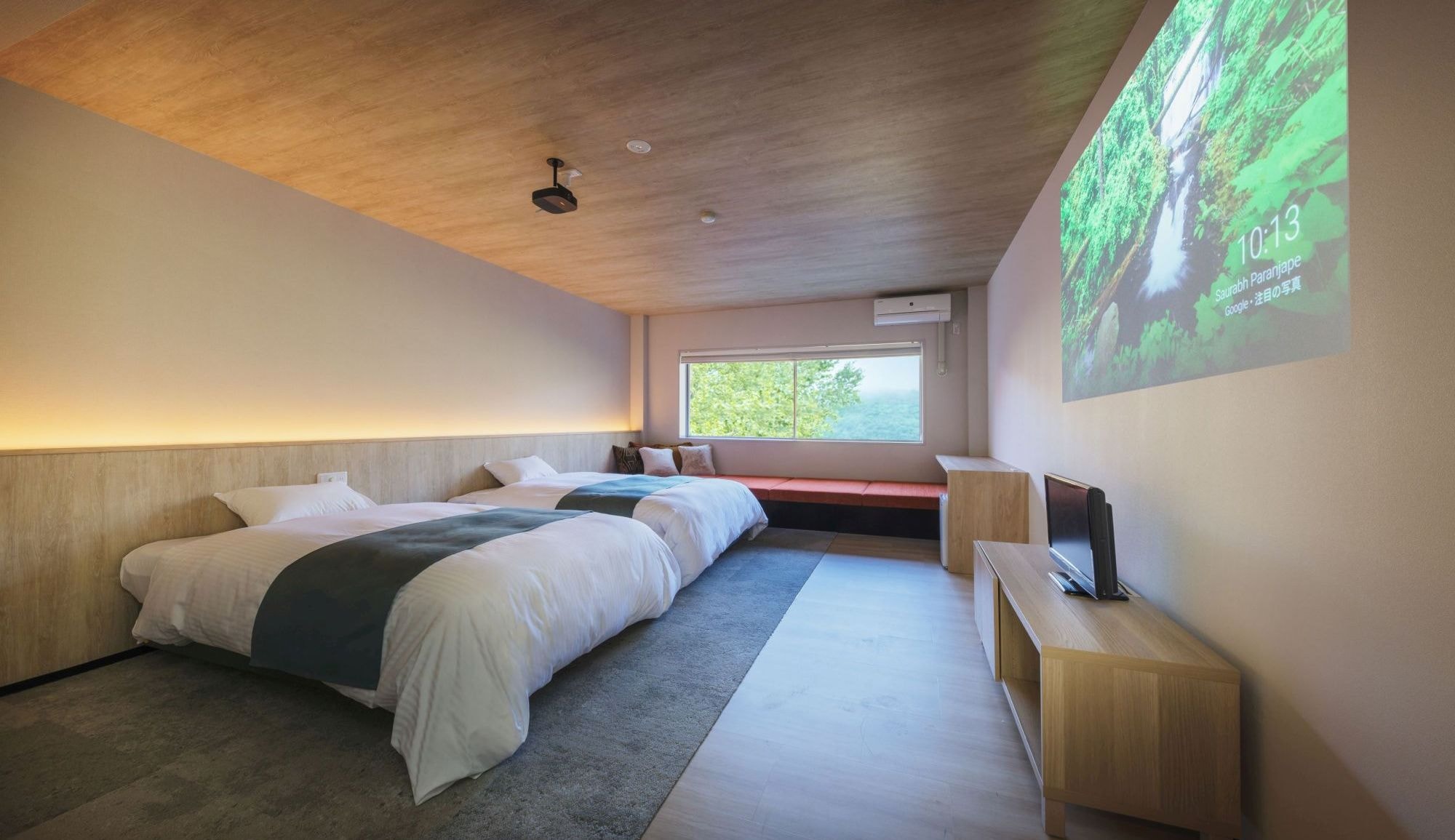 [Example of a Superior Modern Room] Renovated in 2022. REIZAN type. Room with projector.