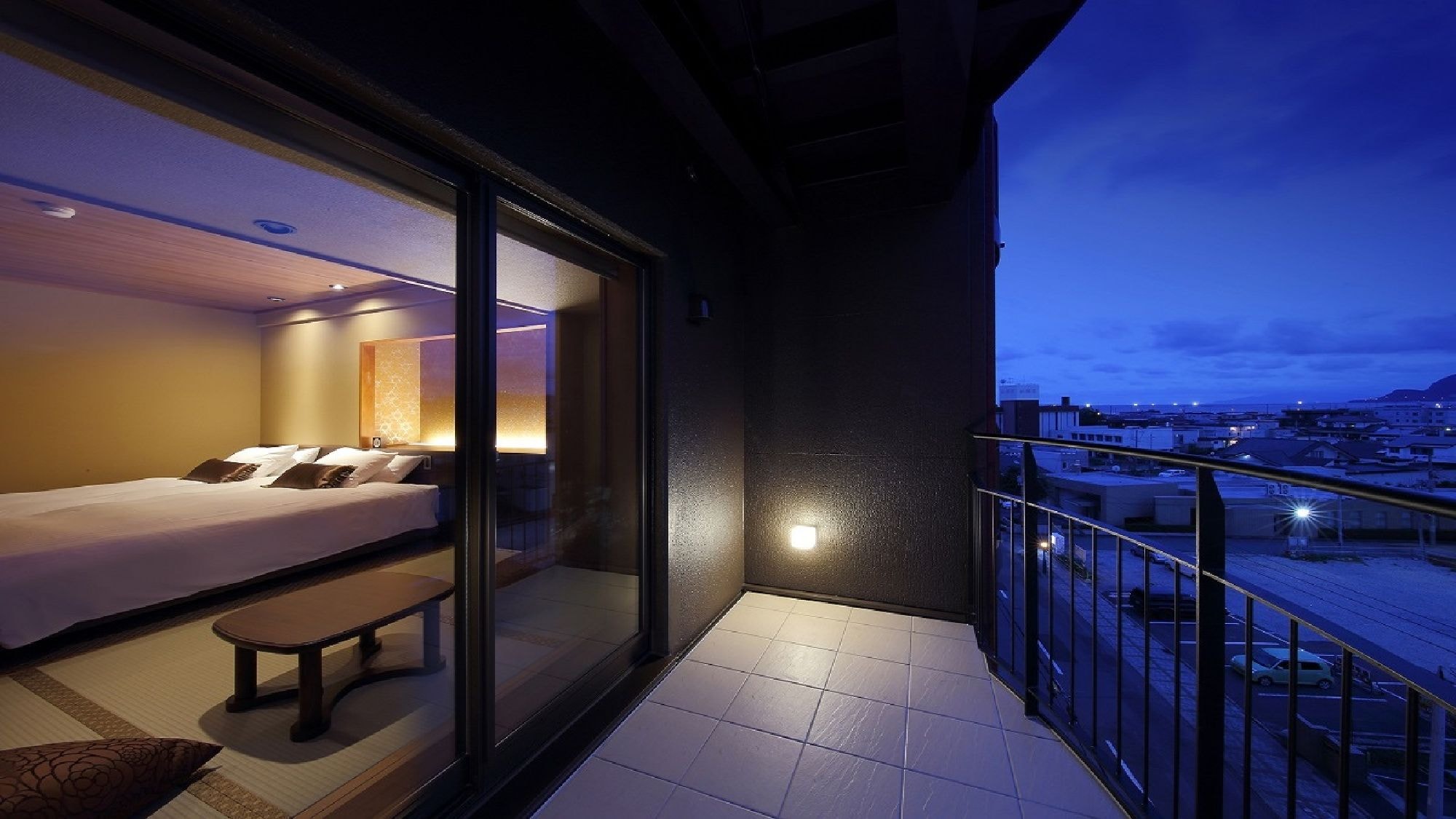 Standard room B [tatami space/with balcony/30 square meters]