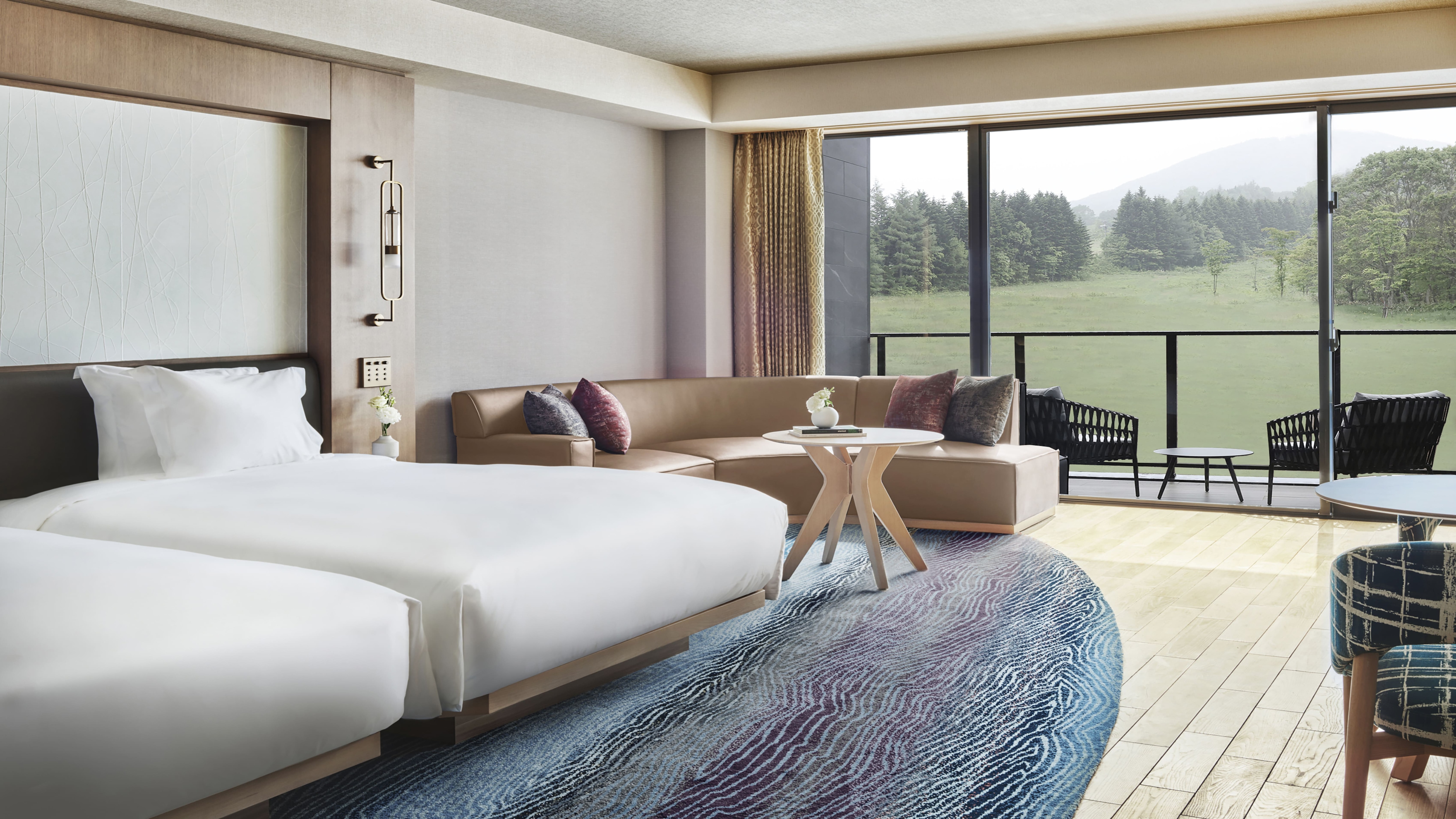 TBUN2 Queen Premium with Terrace