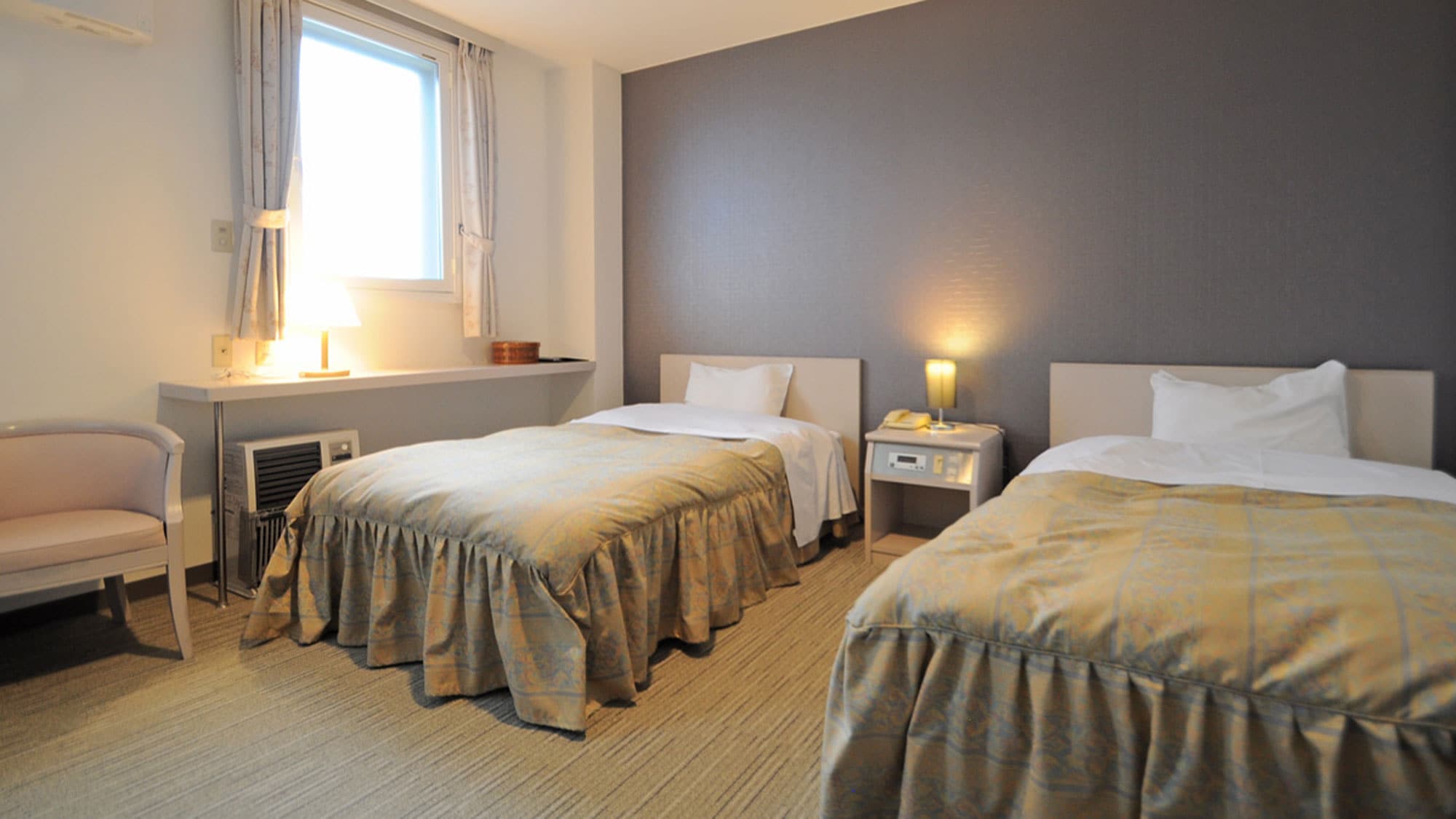 [Western style twin] For couples and couples. You can spend comfortably in a spacious area.