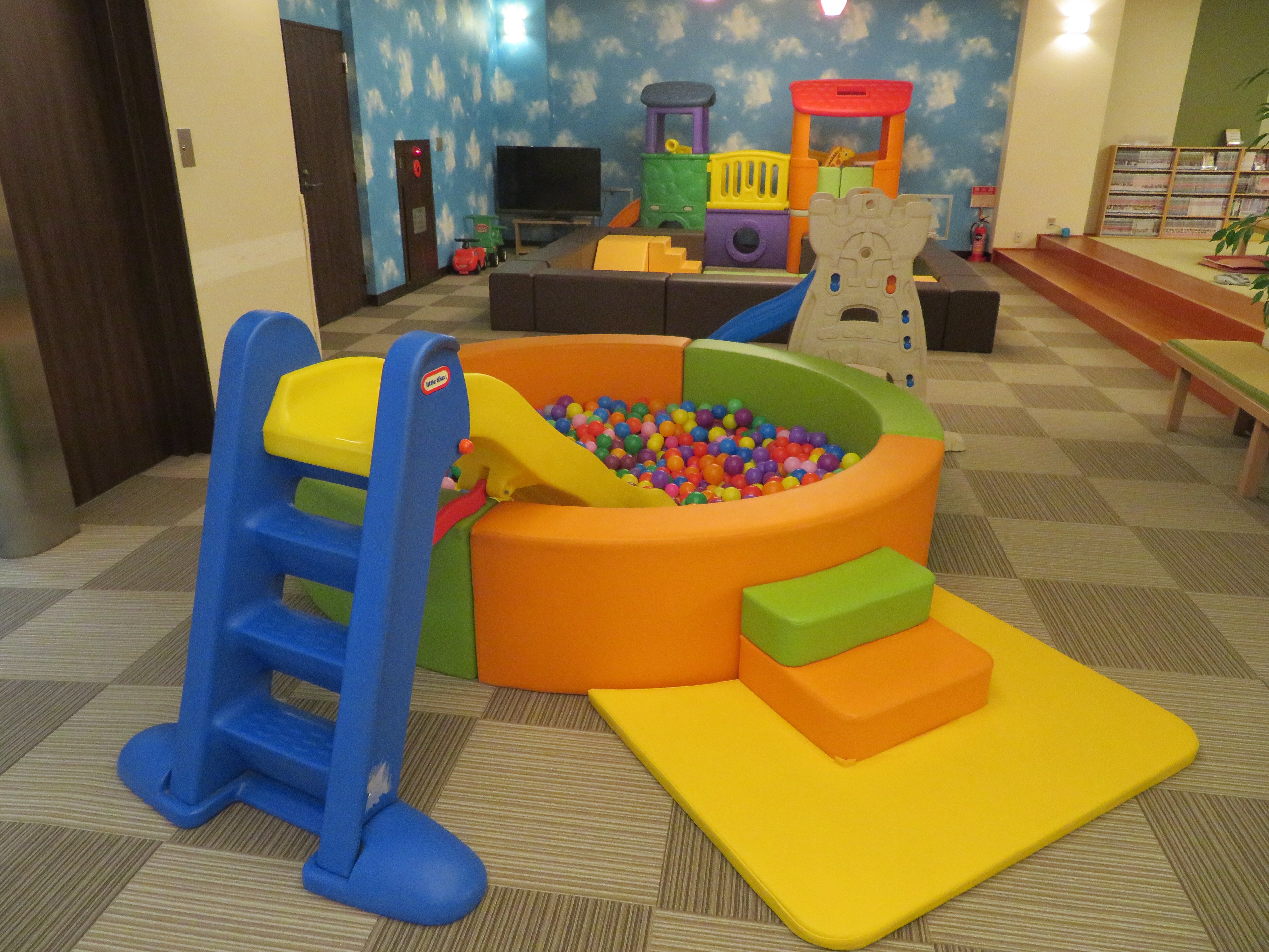 B1F Kids Space