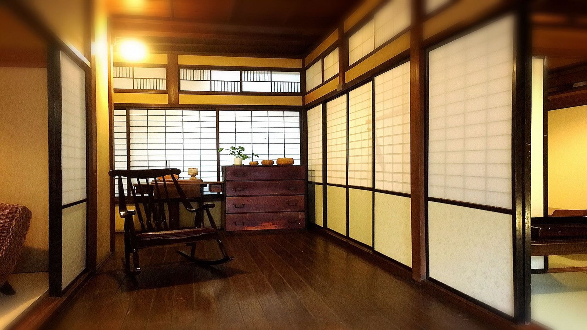 [Main building Hanare] There is a corridor between the Japanese-style room and the living room, which are two consecutive rooms.