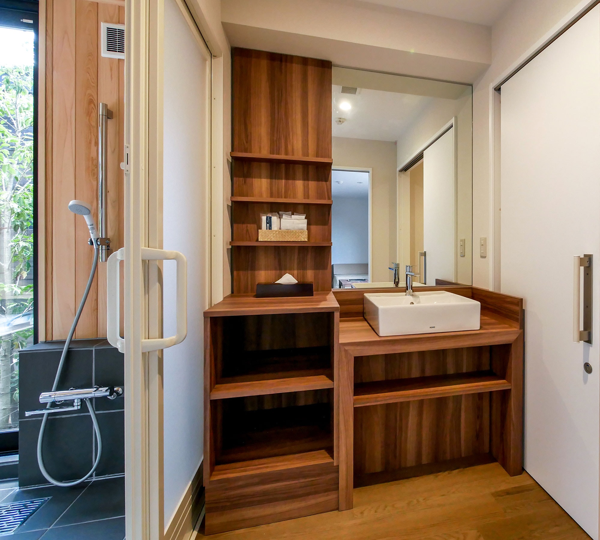 Grand Suite Bath, sink and toilet