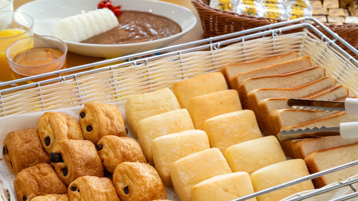 <Halftime> Breakfast buffet *Image of bread corner