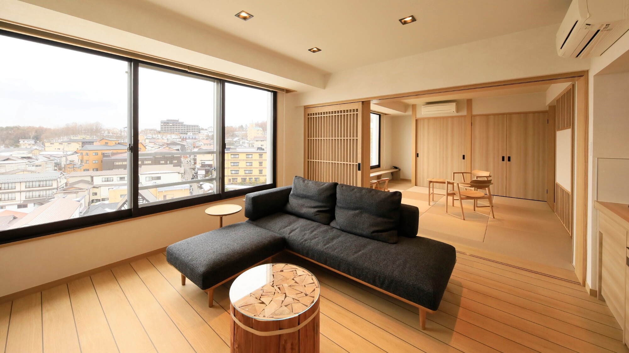 Executive Room - Yubatake side (inner terrace-style living room)