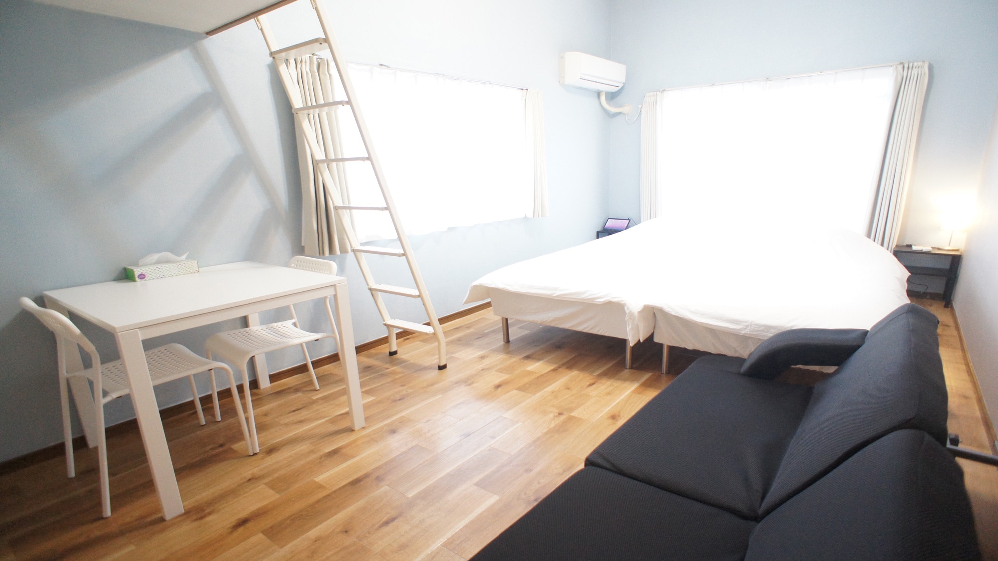 Fourth Room 201