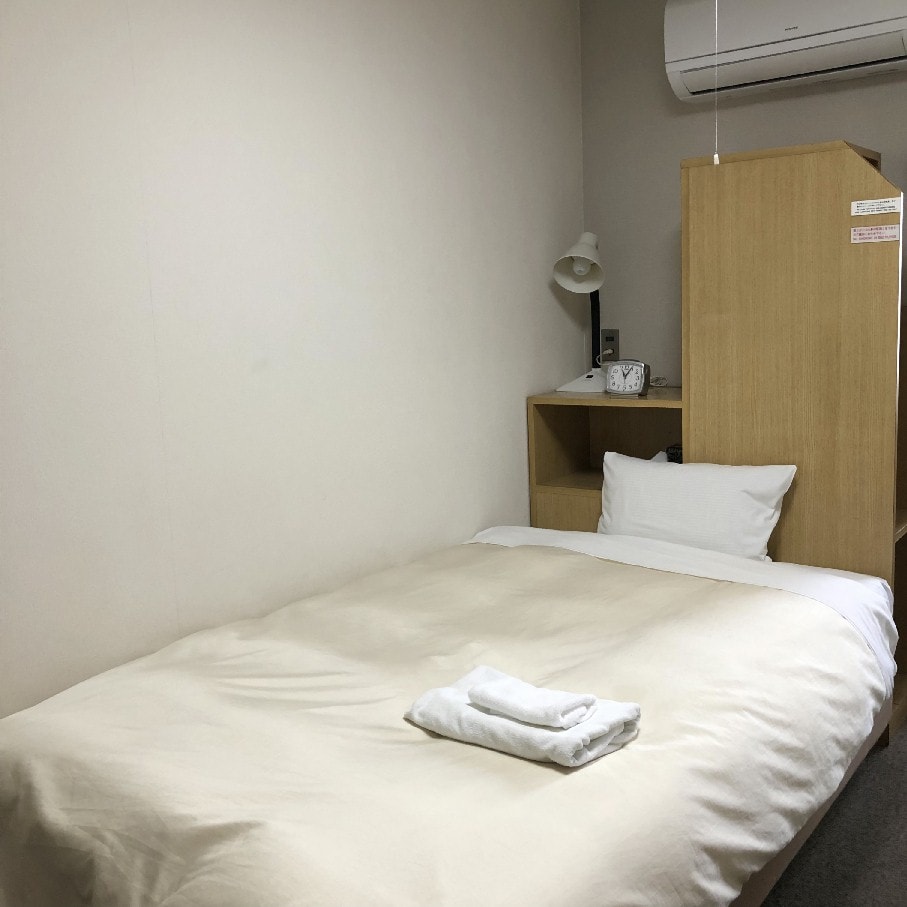 Single Room 3