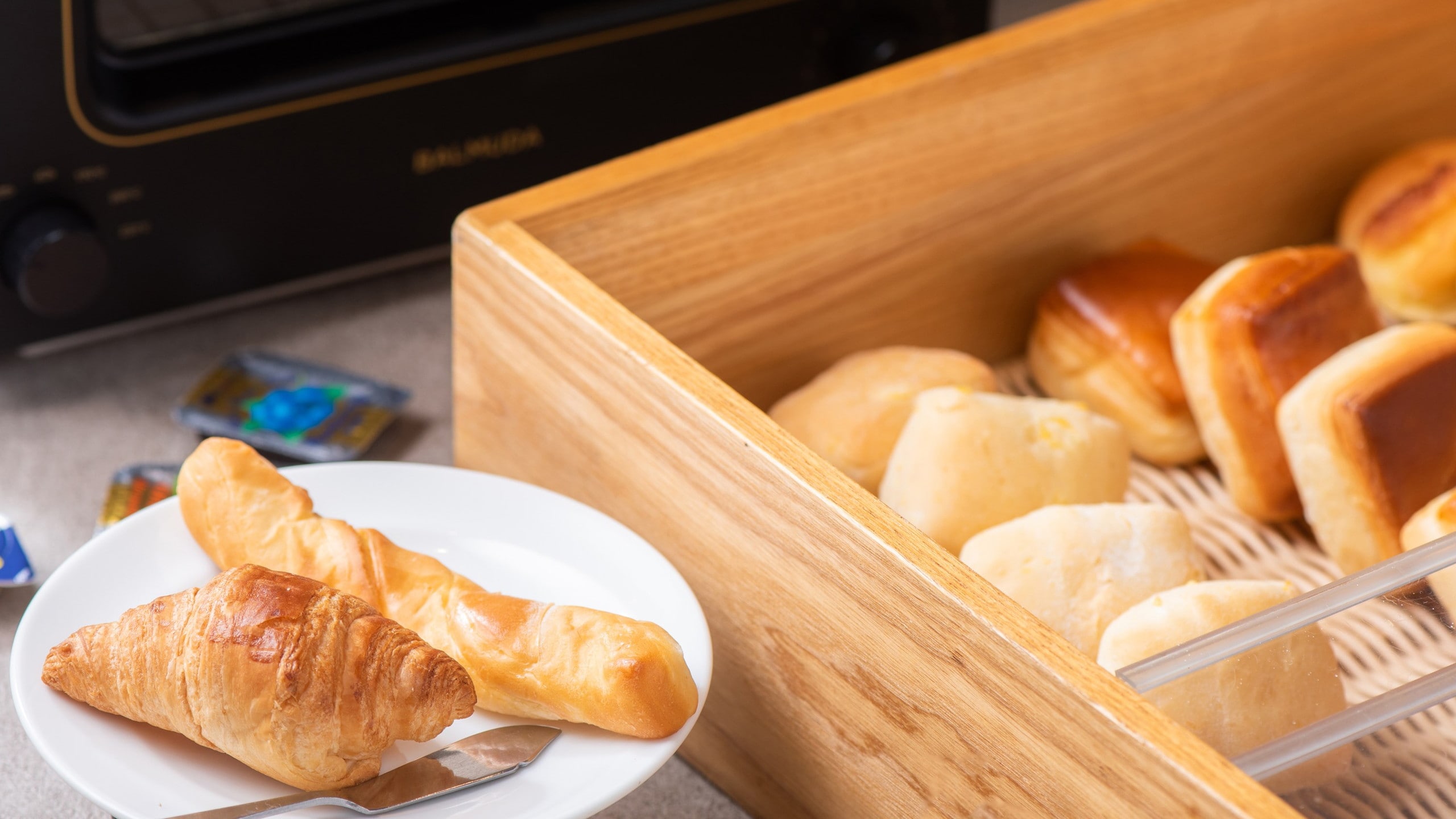 Nửa suất buffet (bánh mì)