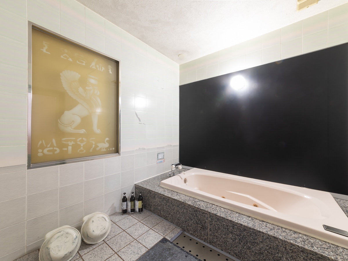 Hotel Ratu Laut 302-3