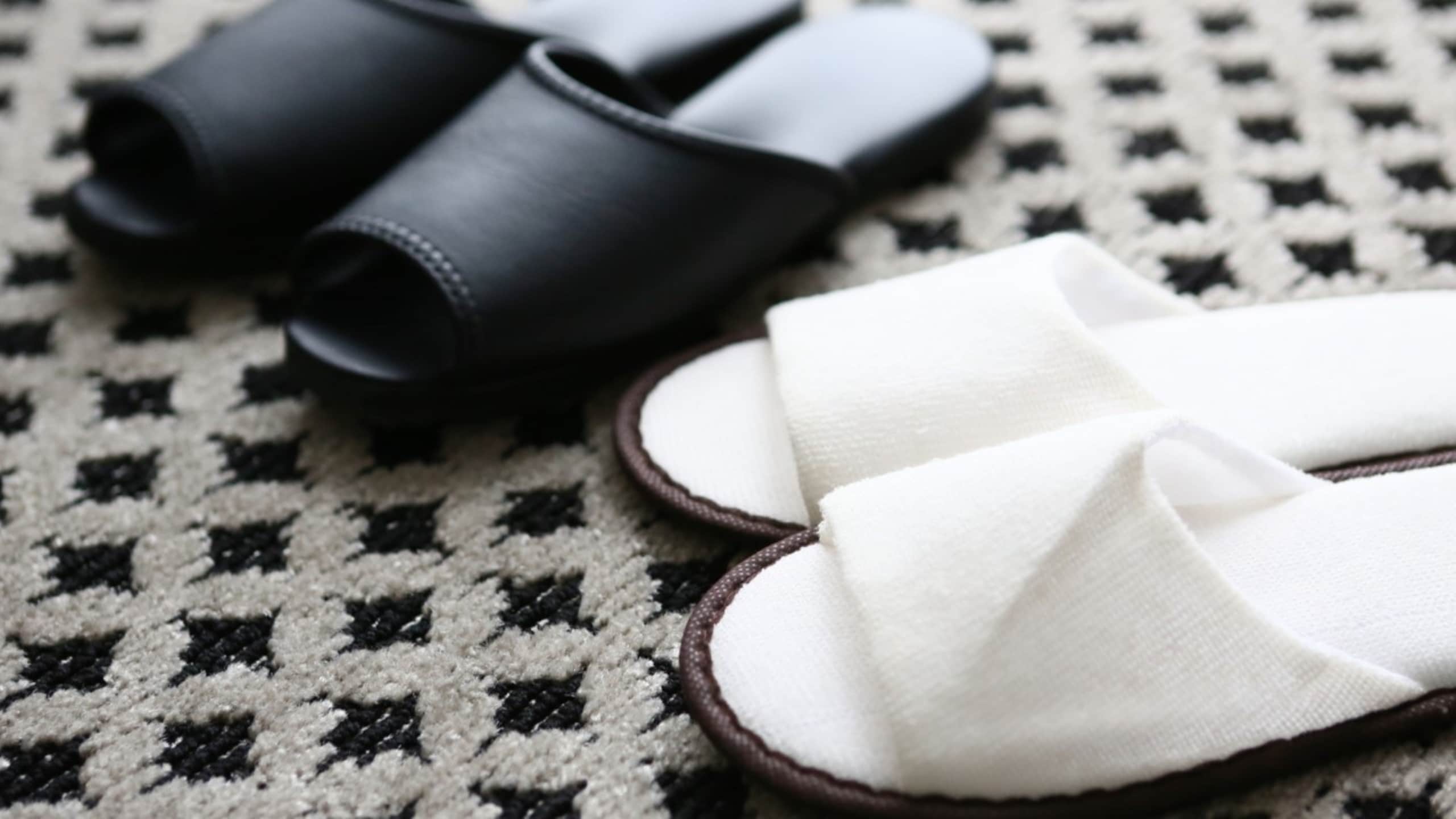 slippers