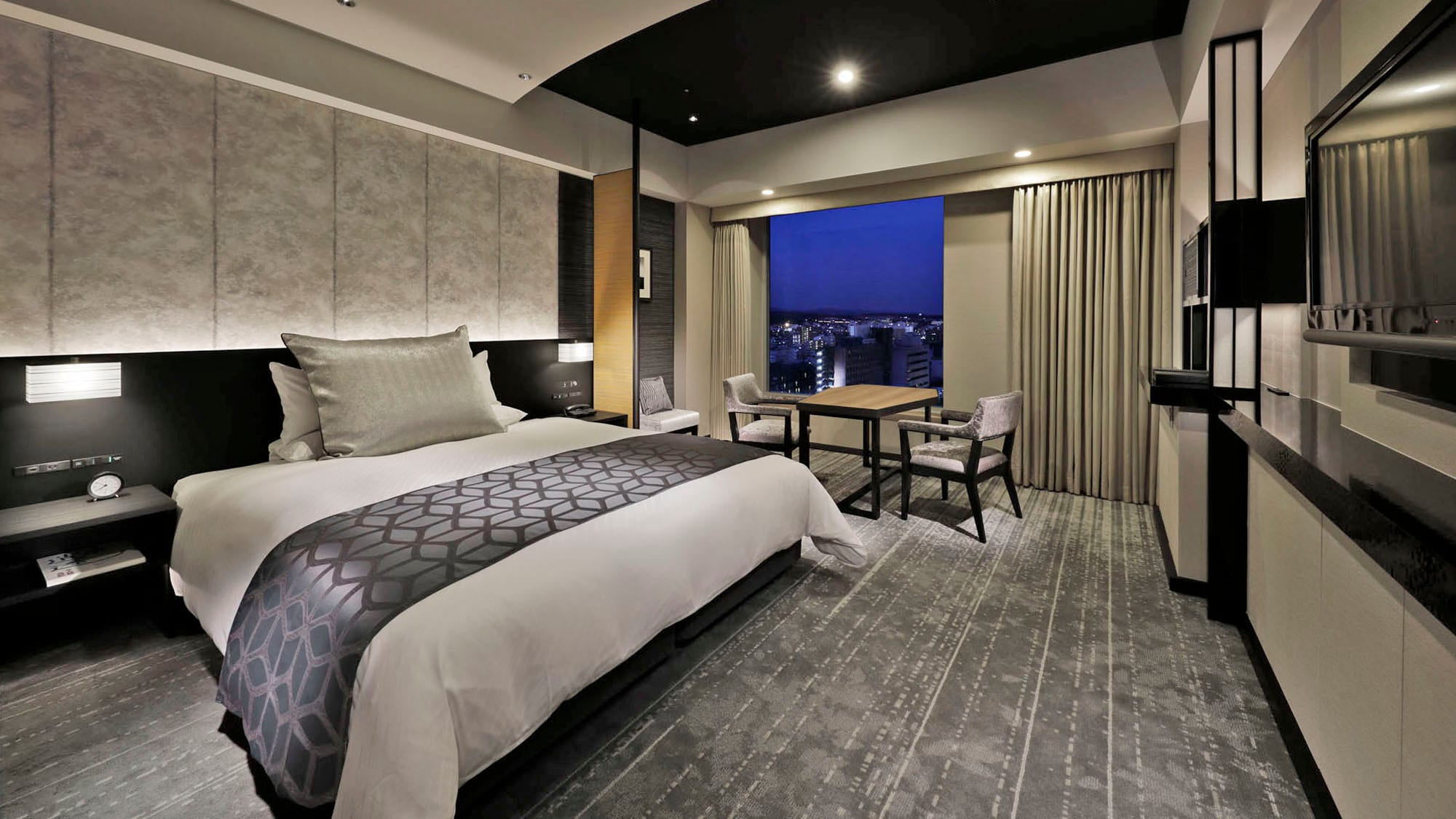 Superior double room (26-32 square meters) * Image