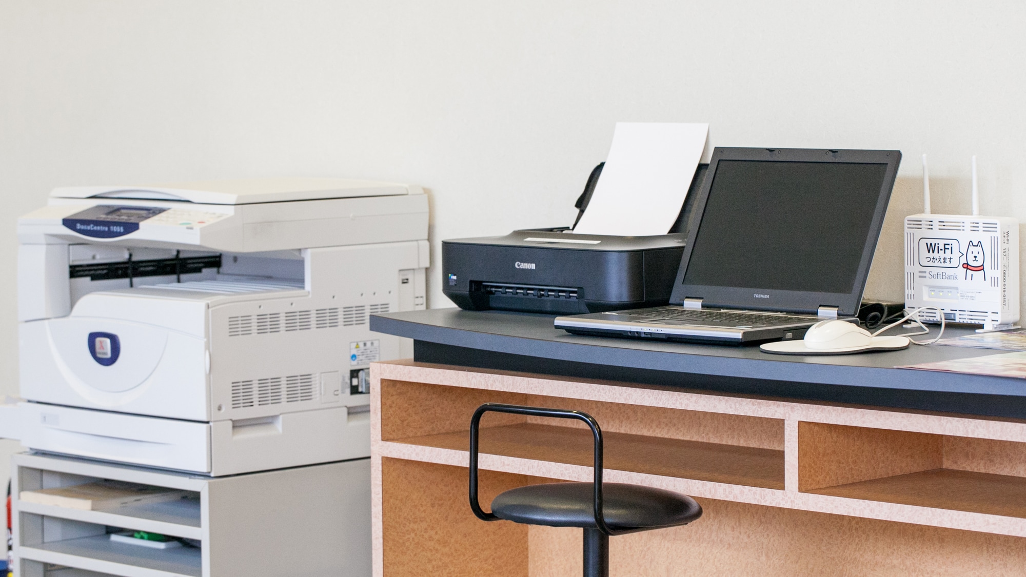 Business space 1F next to the front desk