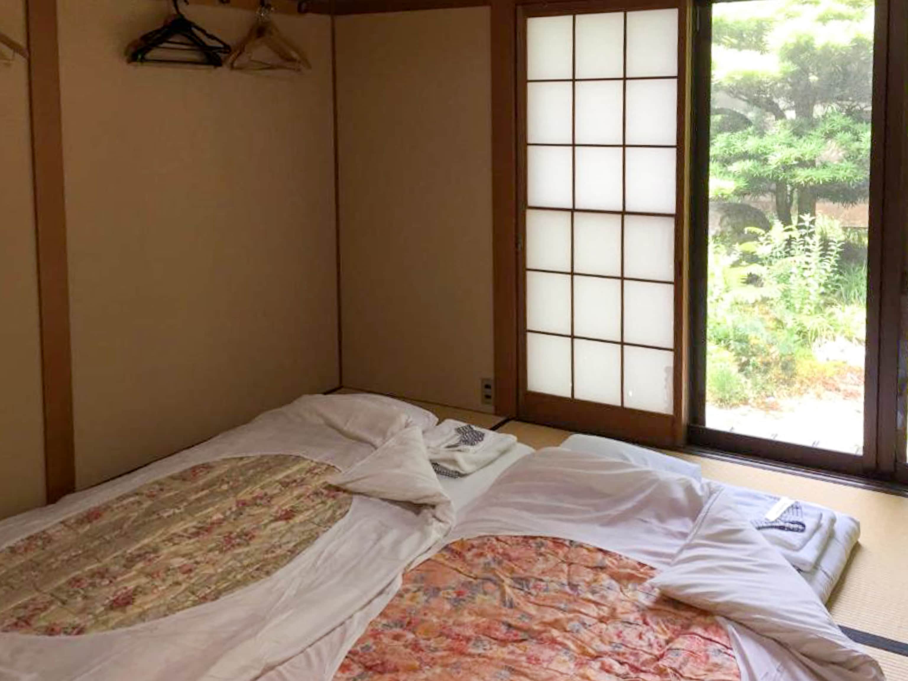 Kamar bergaya Jepang tanpa kamar mandi dan toilet - TWN3 (NS) Yamazaki