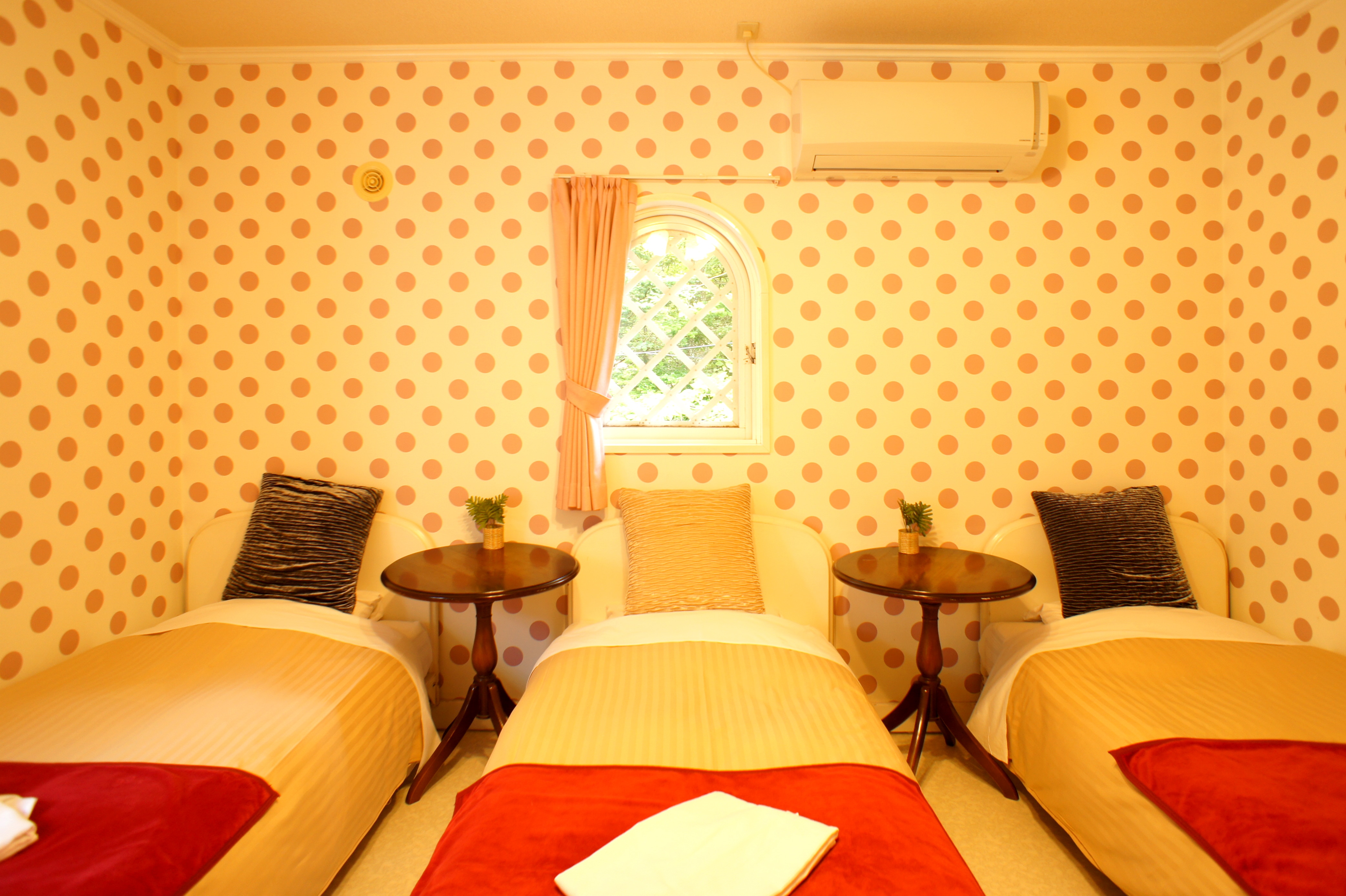 Triple room