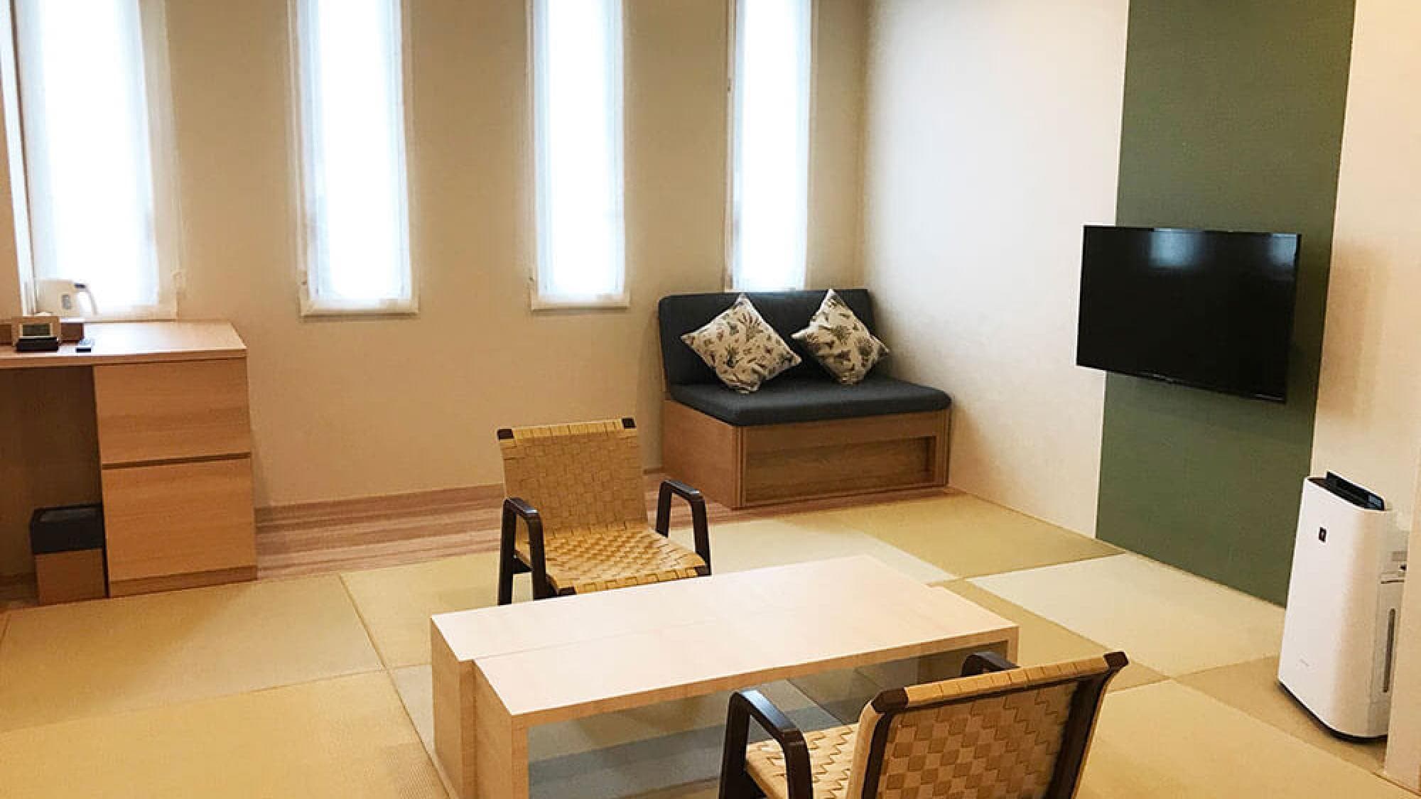 Japanese-style room