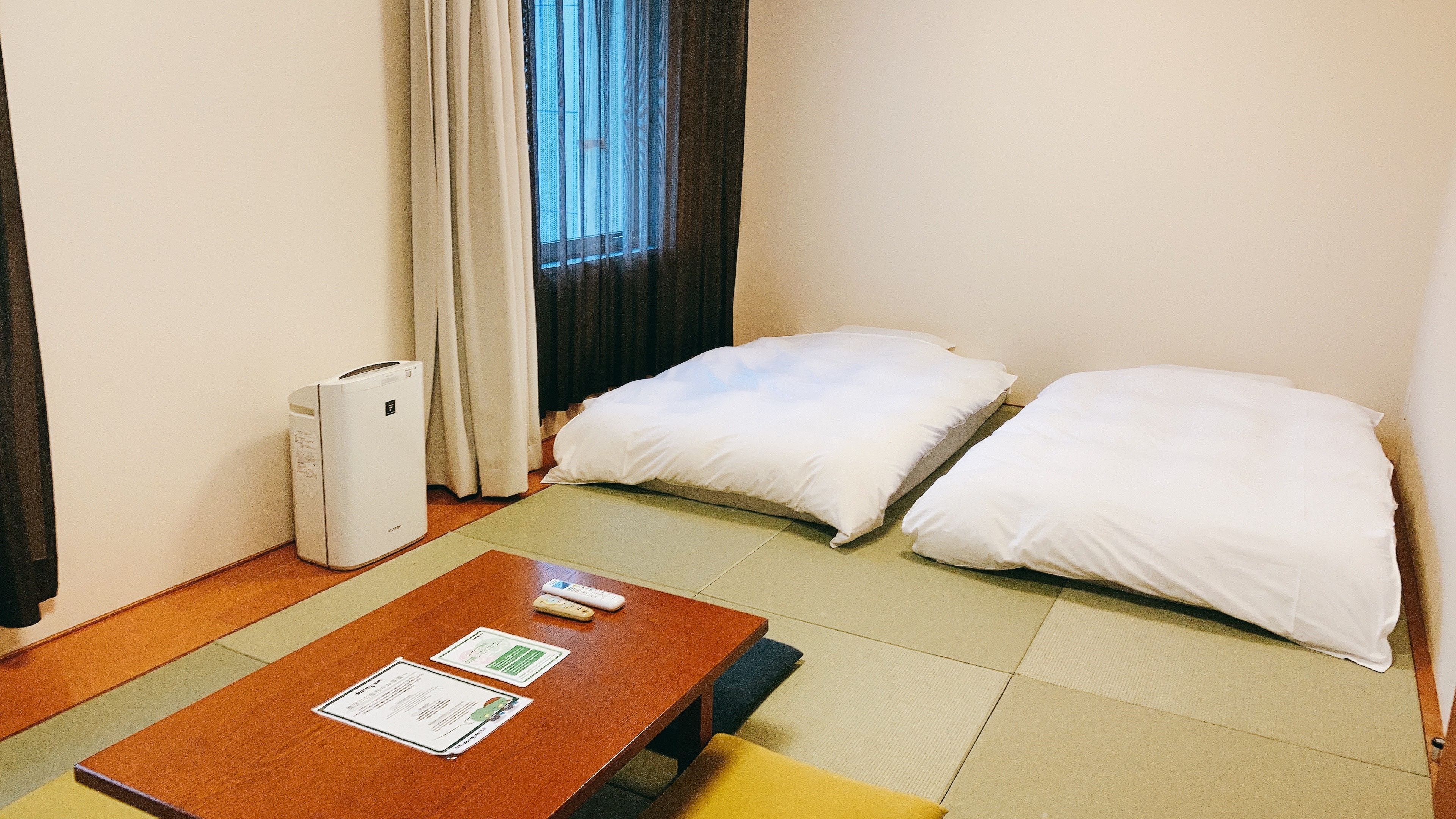 ห้องพักสไตล์ญี่ปุ่น 30.0 ตร.ม. พักได้สูงสุด 5 คน (5 ฟูก) ทีวี 37 นิ้ว ห้องน้ำ