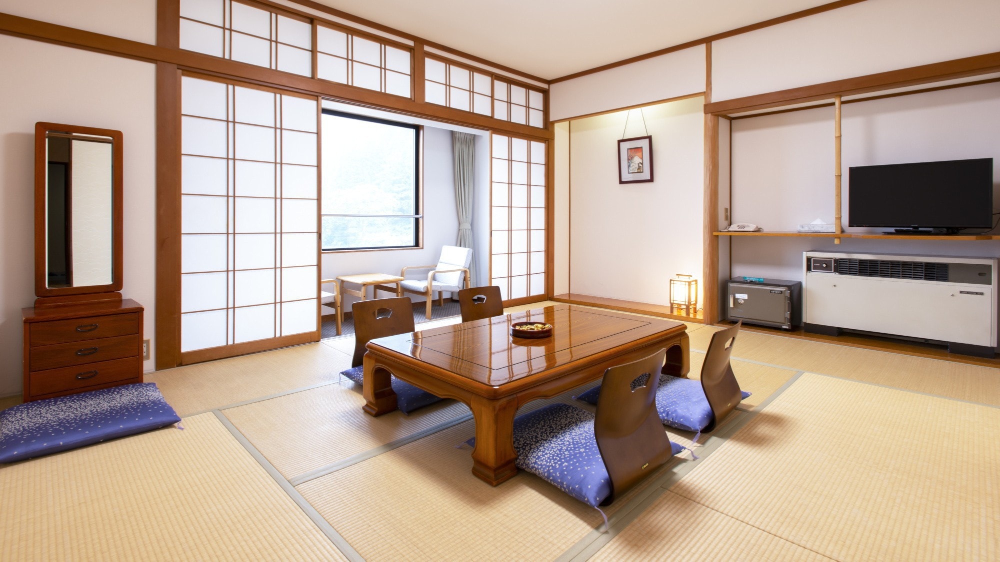 [All rooms non-smoking] Standard Japanese room 10 tatami mats + wide veranda 3 tatami mats