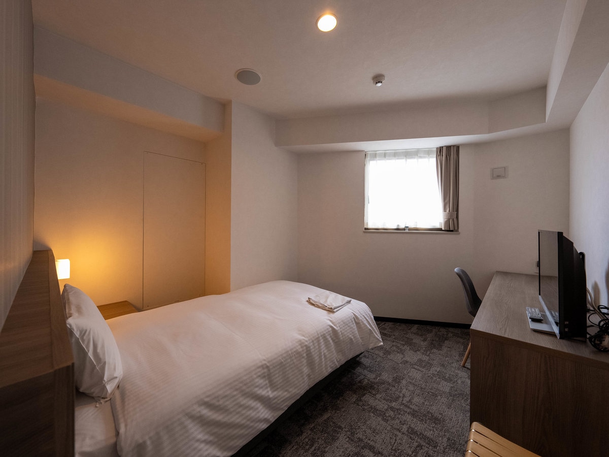 [Example of a single room]