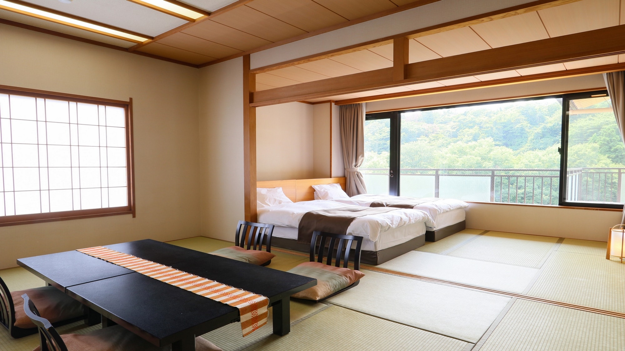 [ปลอดบุหรี่] ห้องพักแบบญี่ปุ่นและตะวันตก อาคารฝั่งตะวันตก เสื่อทาทามิ 10 ผืน + เสื่อทาทามิ 7.5 ผืนแฝด (มีอ่างอาบน้ำและห้องสุขา)