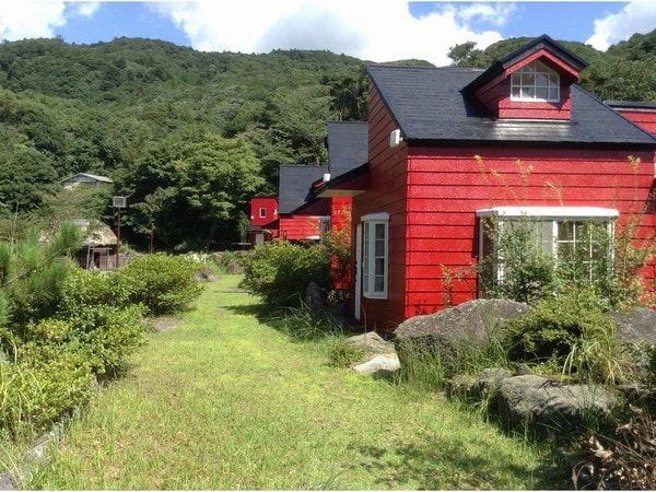 Petit House exterior