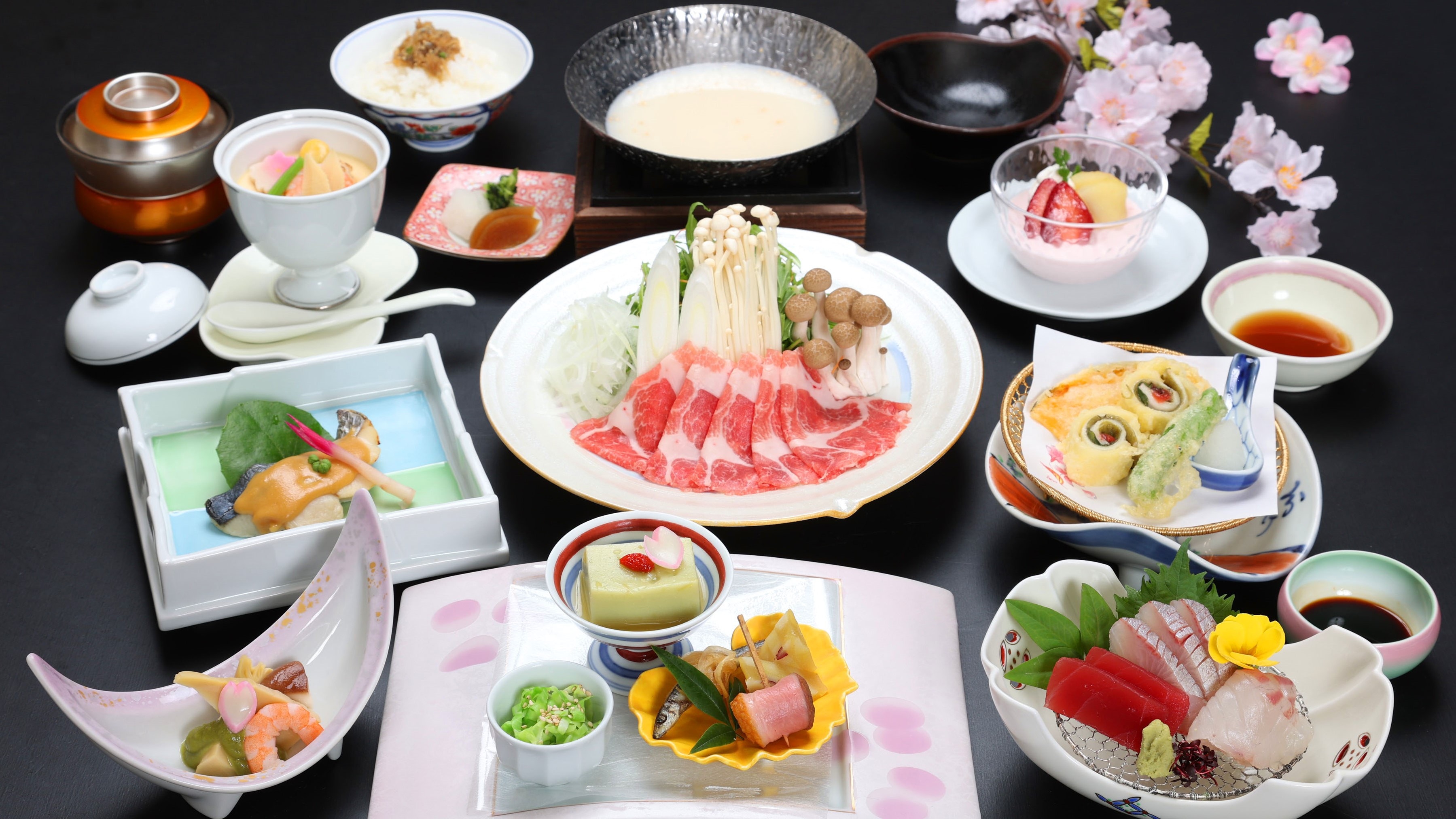 Enjoy Shikano pork sesame soy milk hotpot and seasonal ingredients ~ Four Seasons Kaiseki ~ April ~ (image)