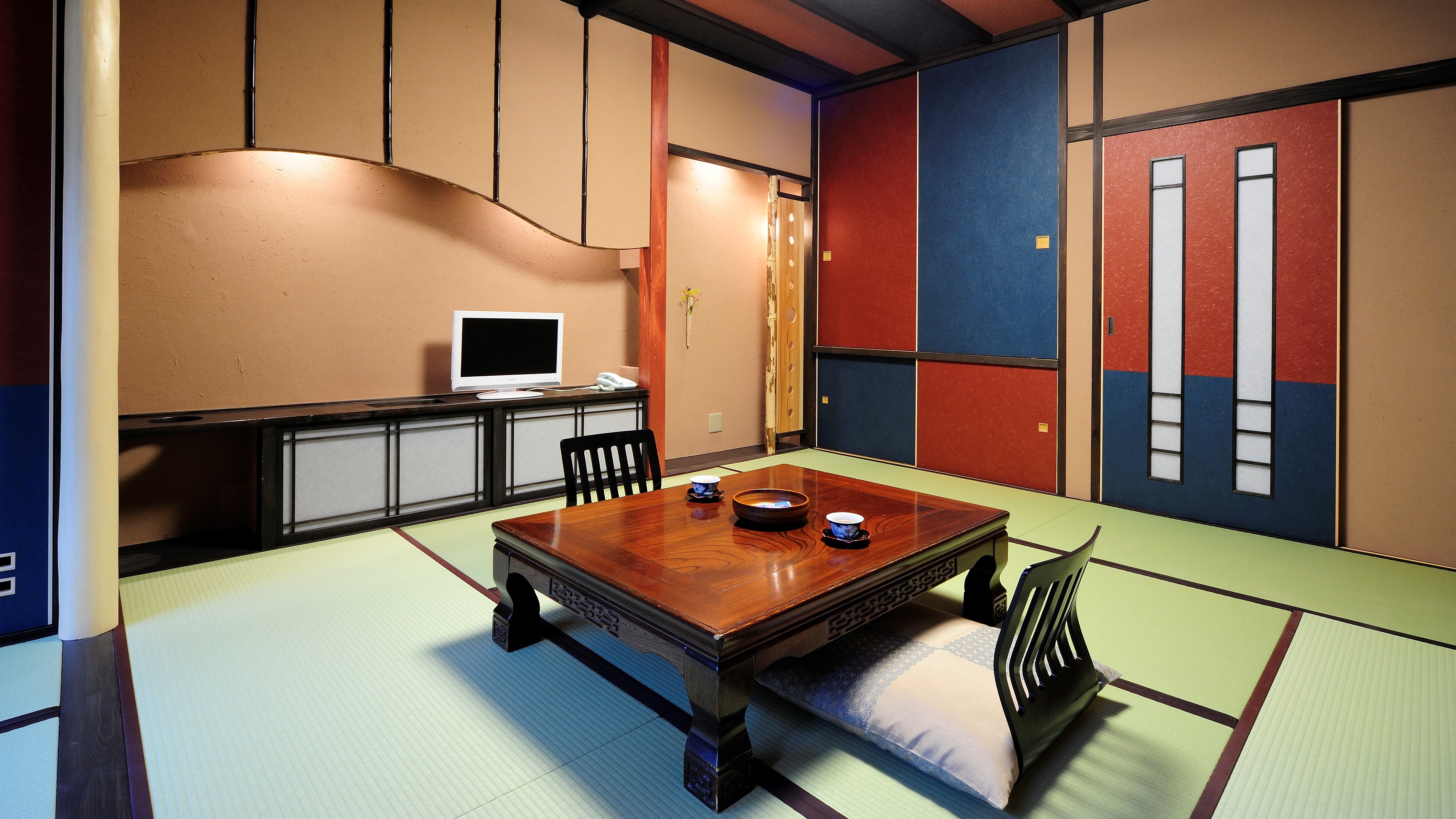 *Please relax in a bright and clean Japanese-style room. (Example)